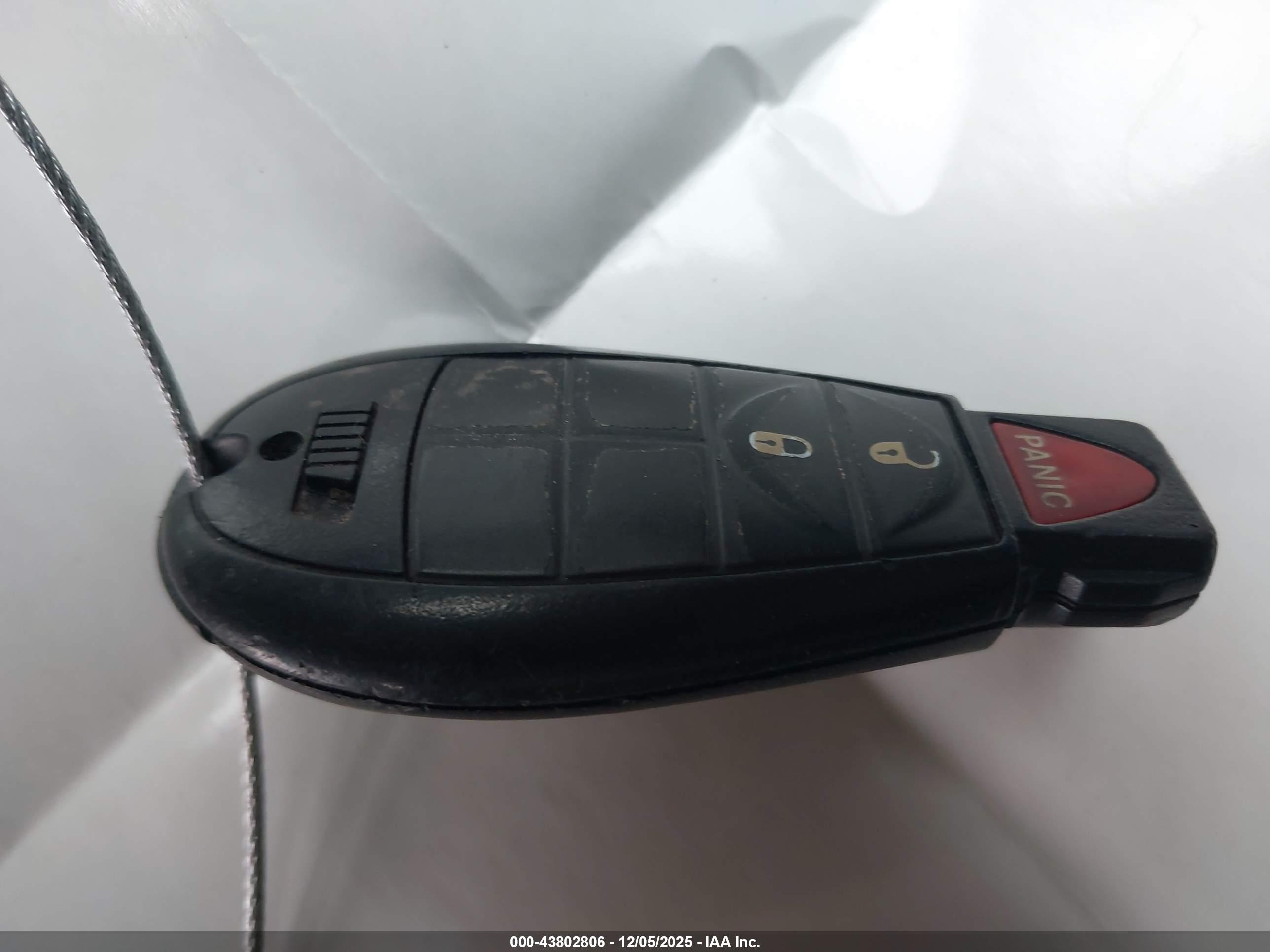 JEEP CHEROKEE image 11