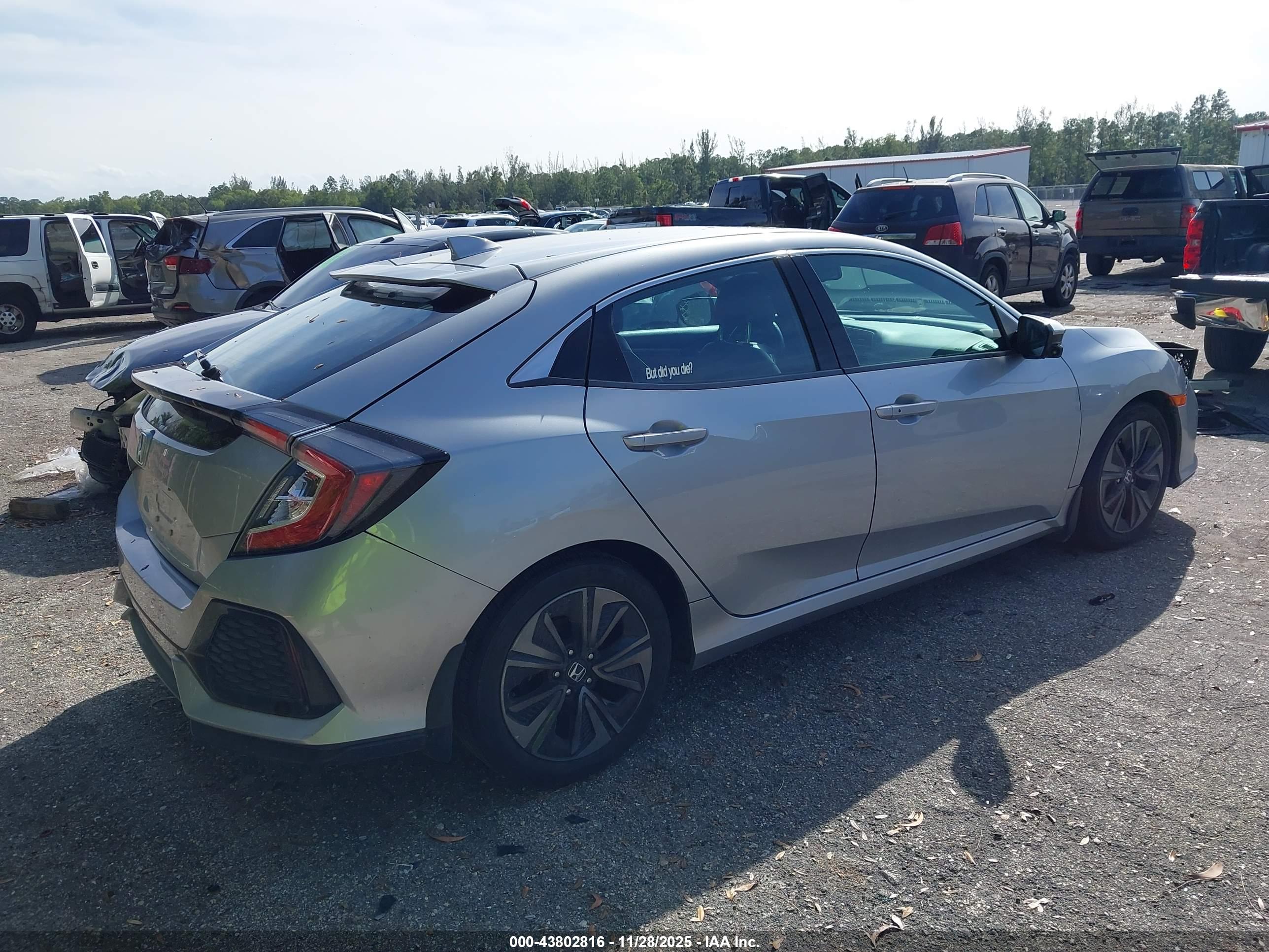 HONDA CIVIC image 4