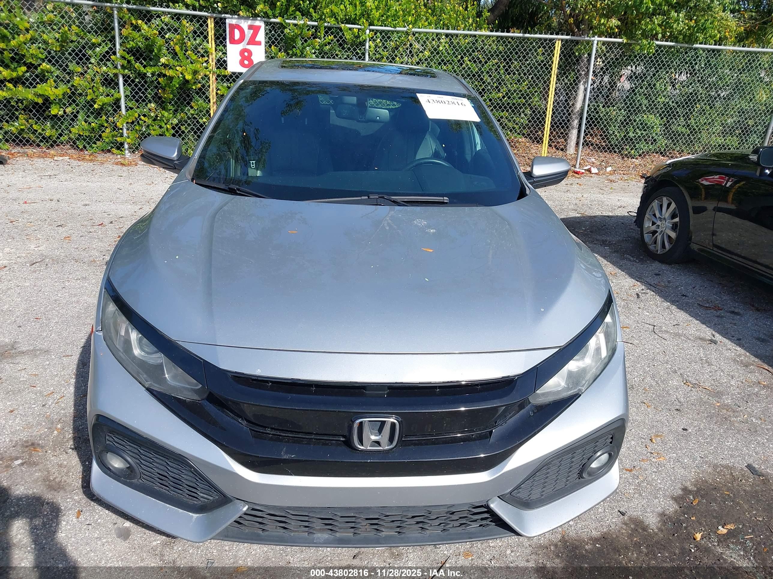 HONDA CIVIC image 6