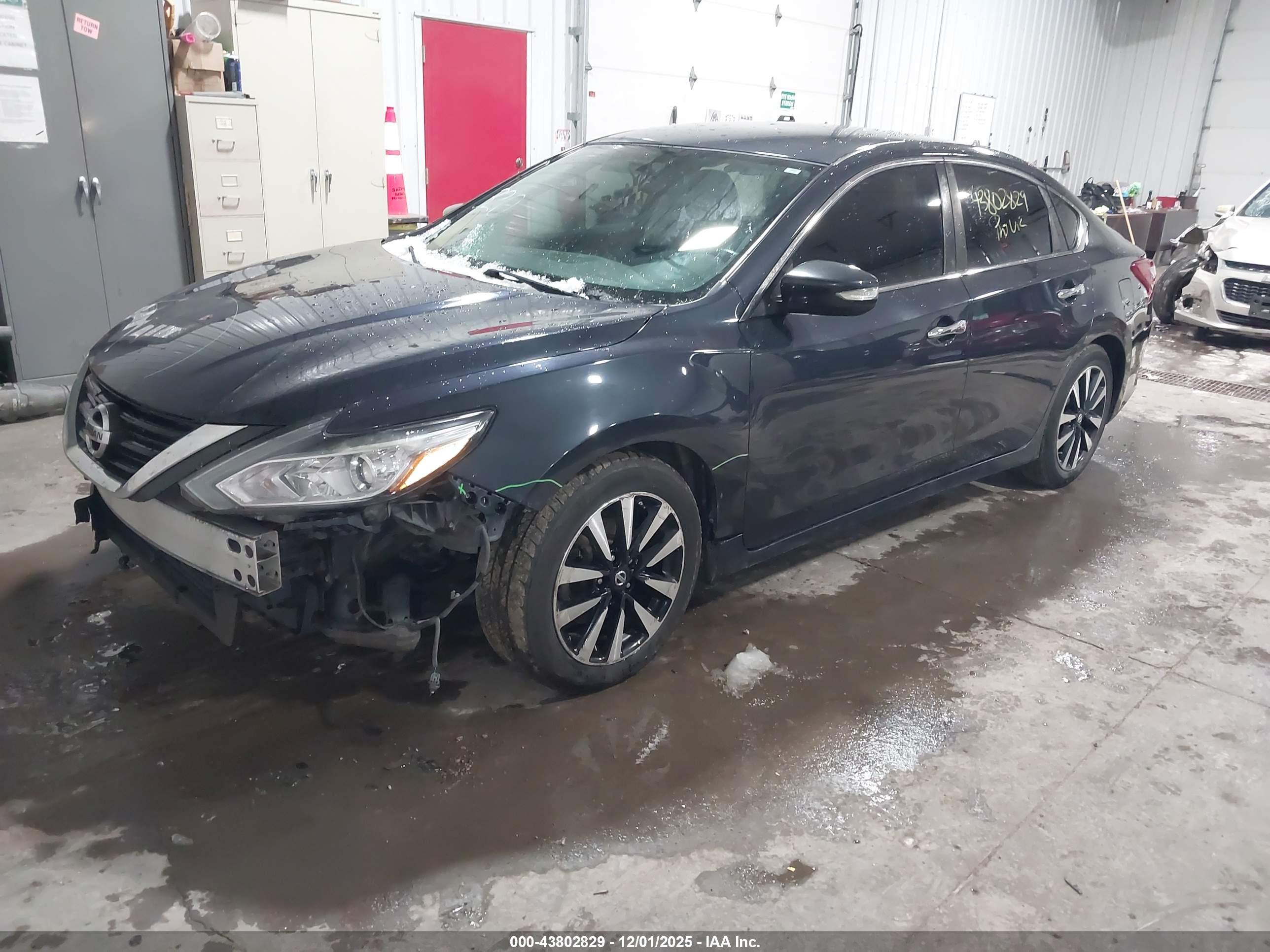 NISSAN ALTIMA image 2