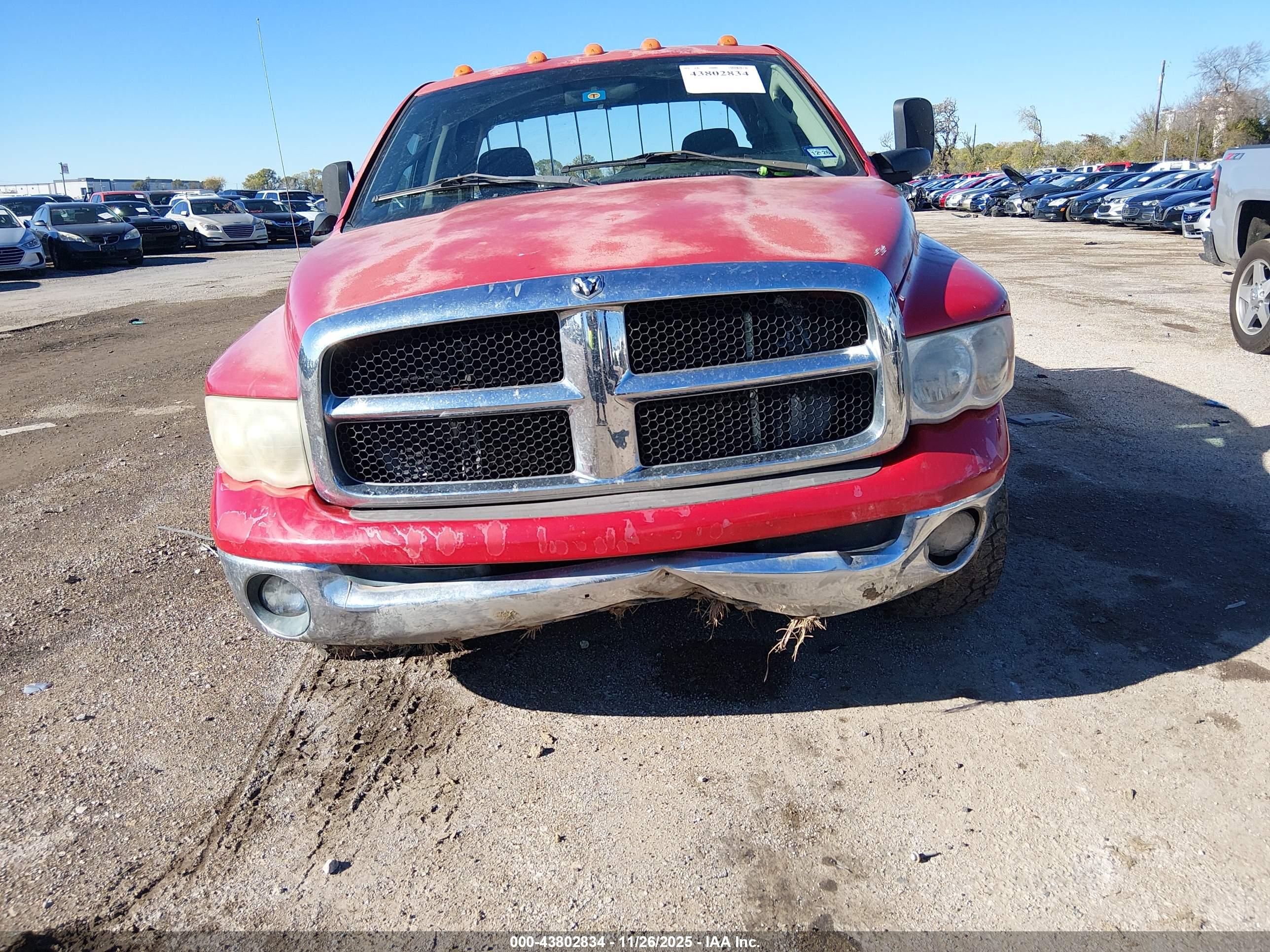 DODGE RAM image 6