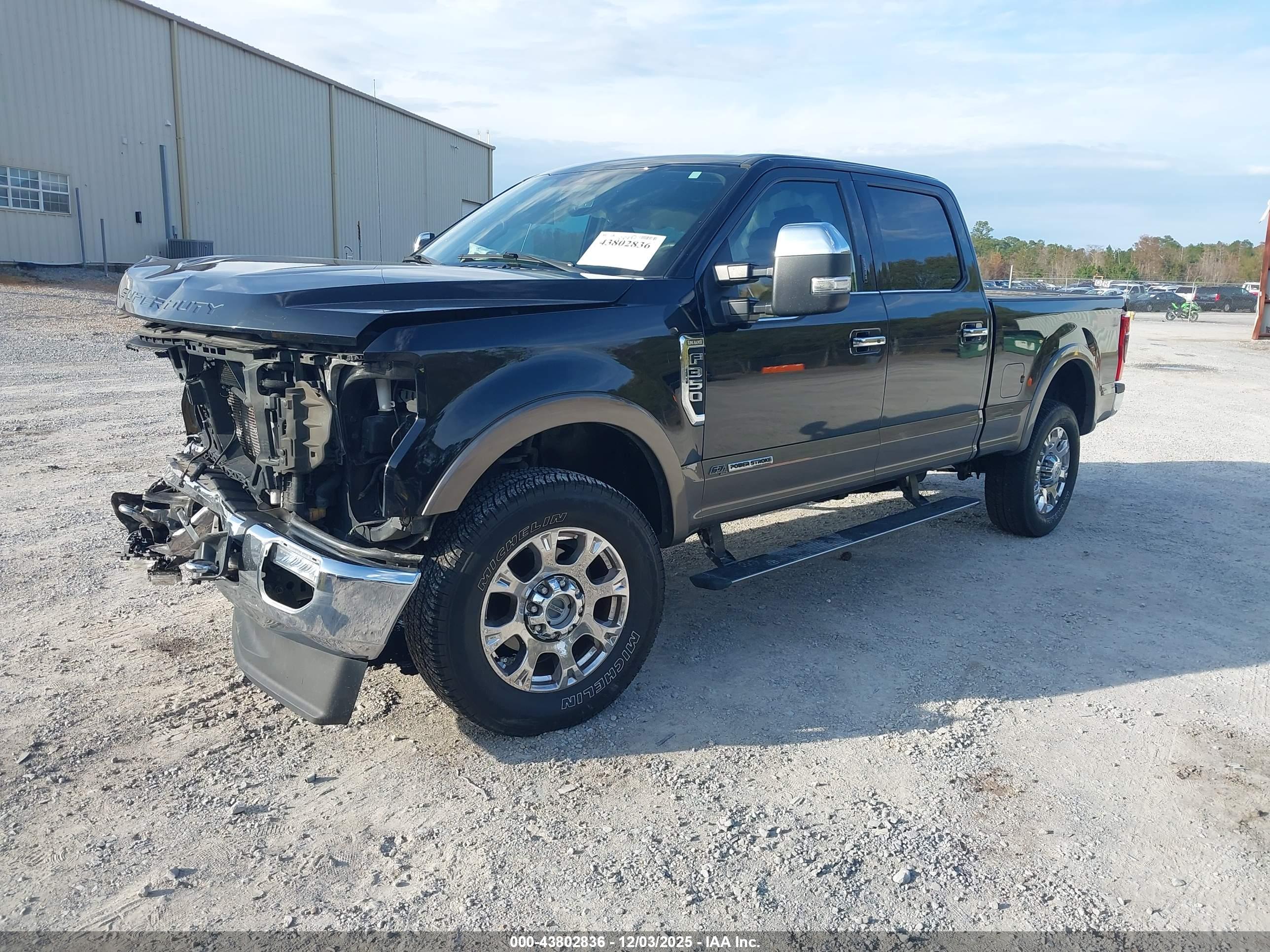 FORD F-350 image 2