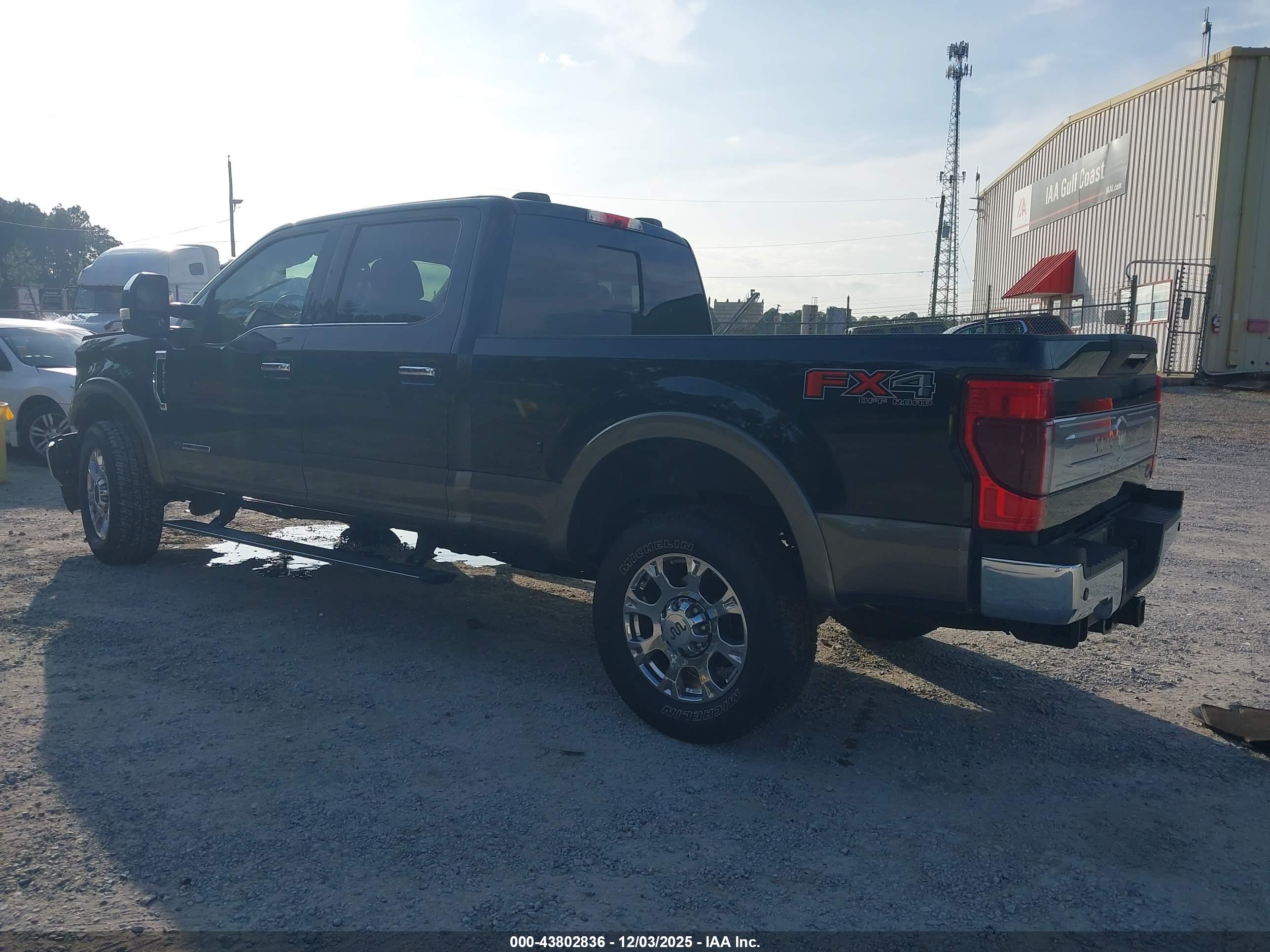 FORD F-350 image 3