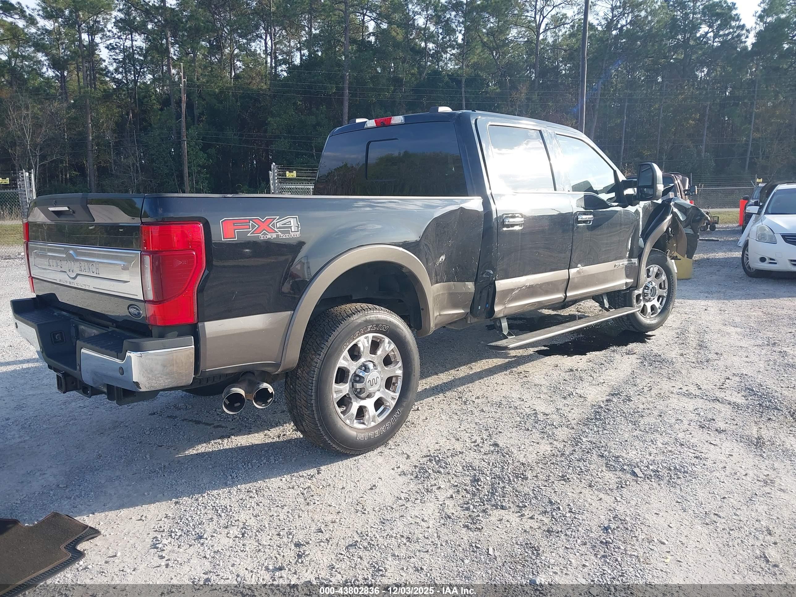 FORD F-350 image 4