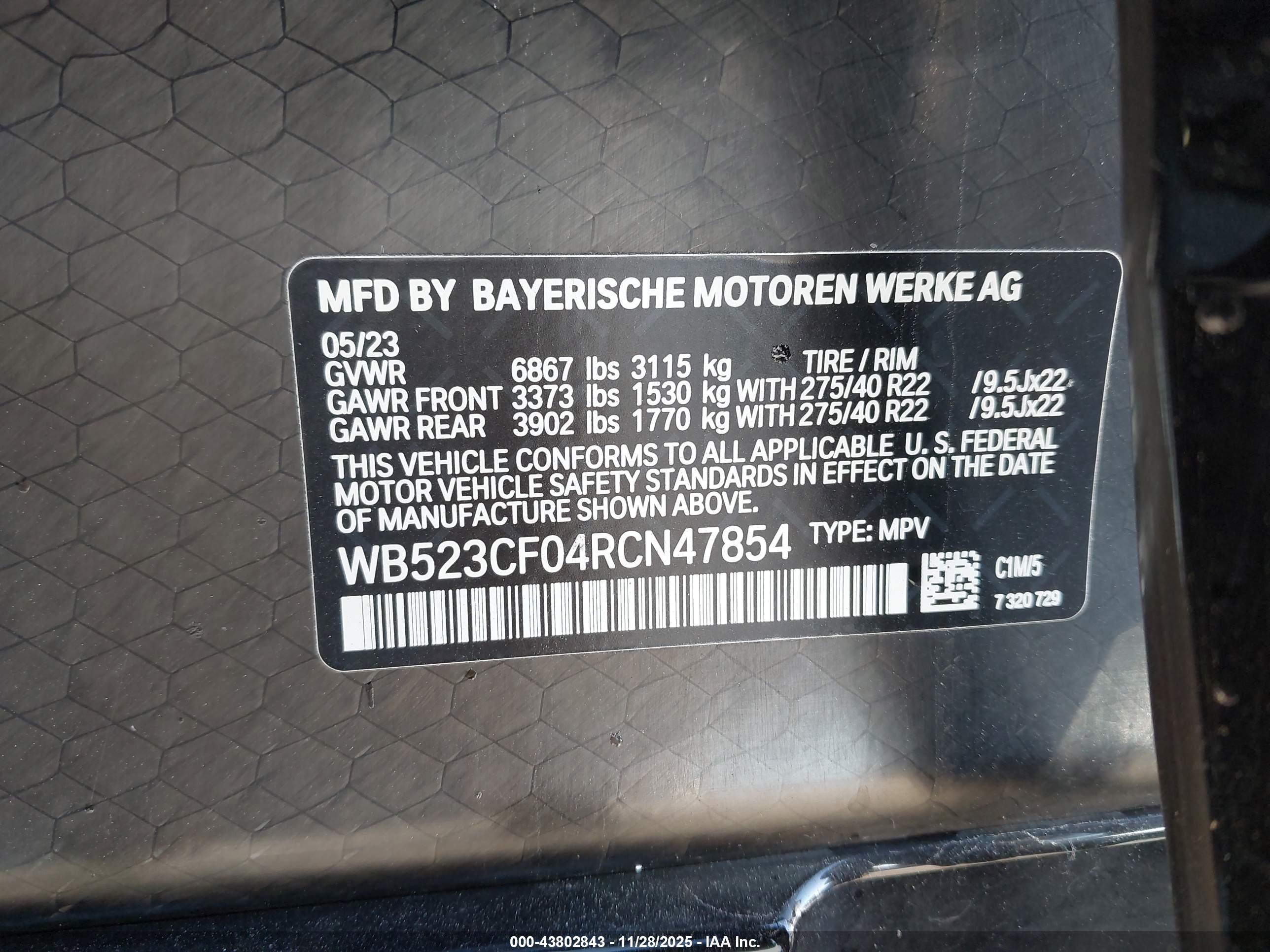BMW IX image 9
