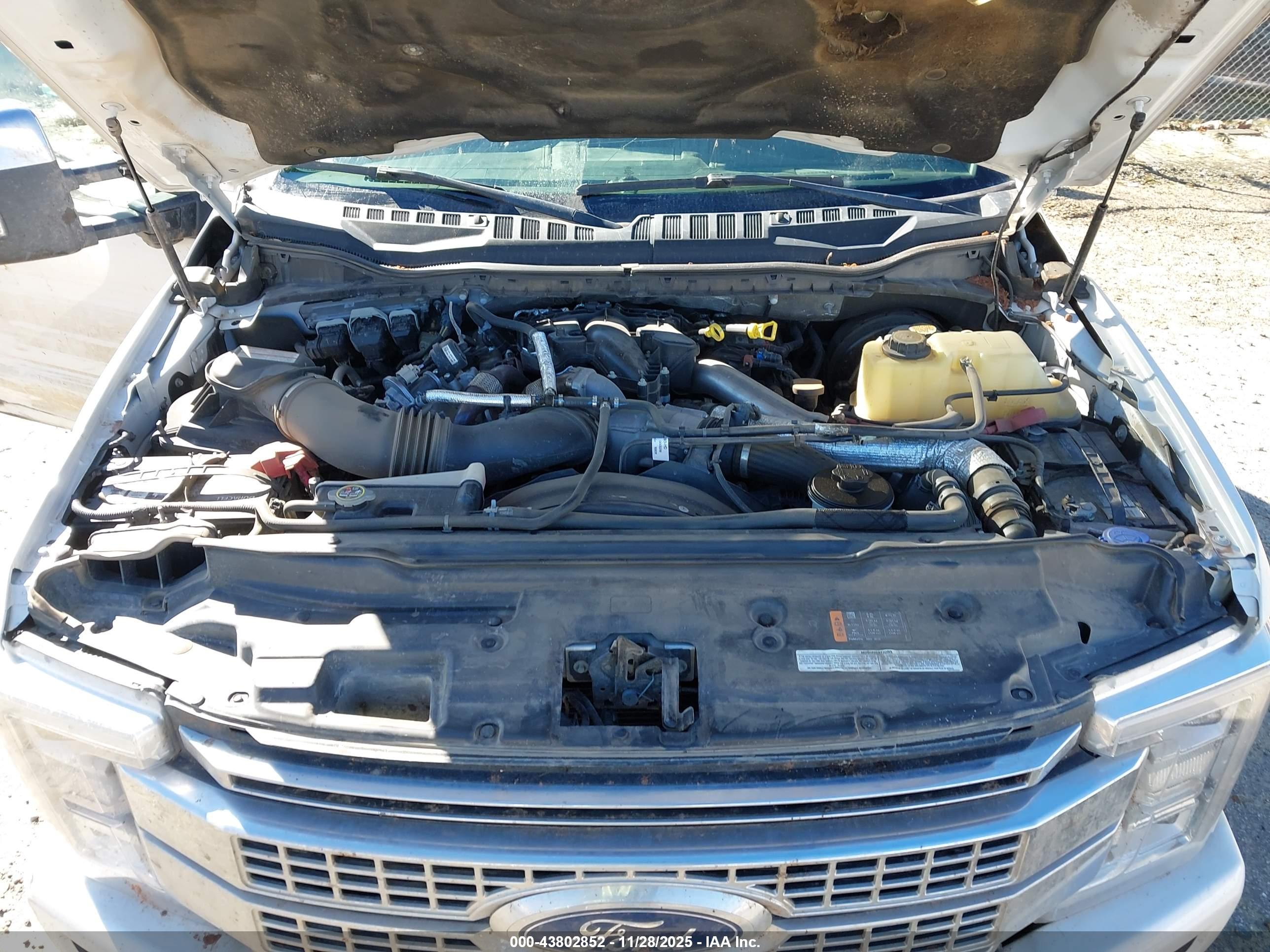 FORD F-350 image 10