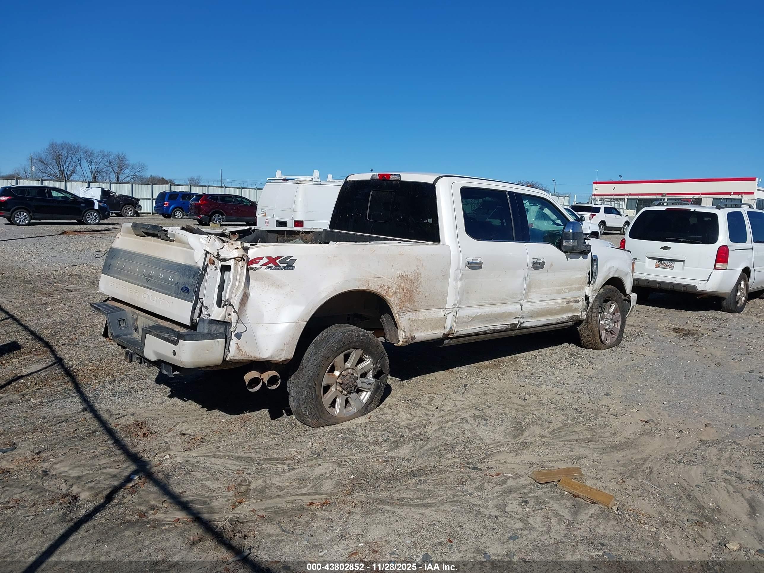 FORD F-350 image 4