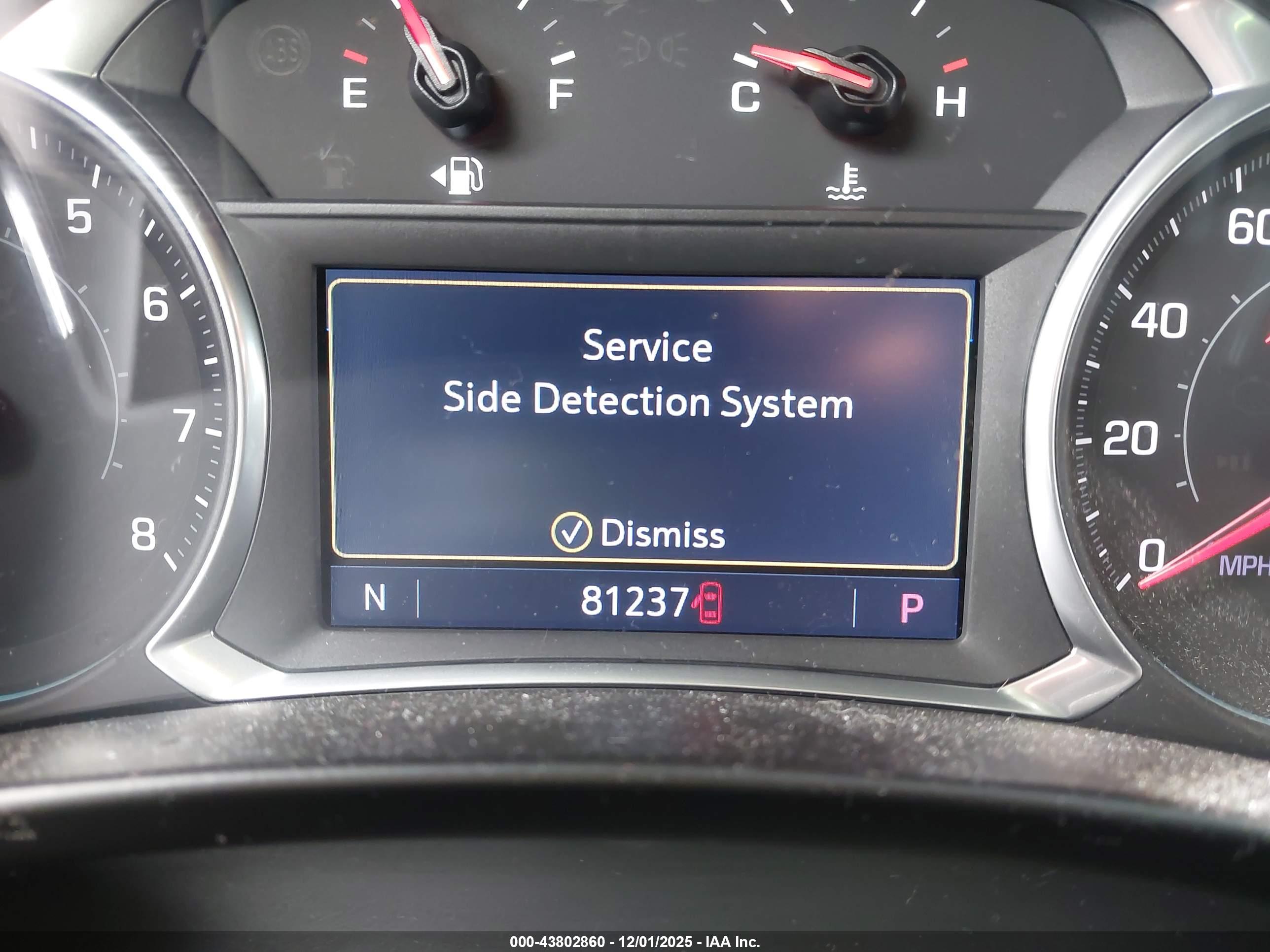 CHEVROLET EQUINOX image 7