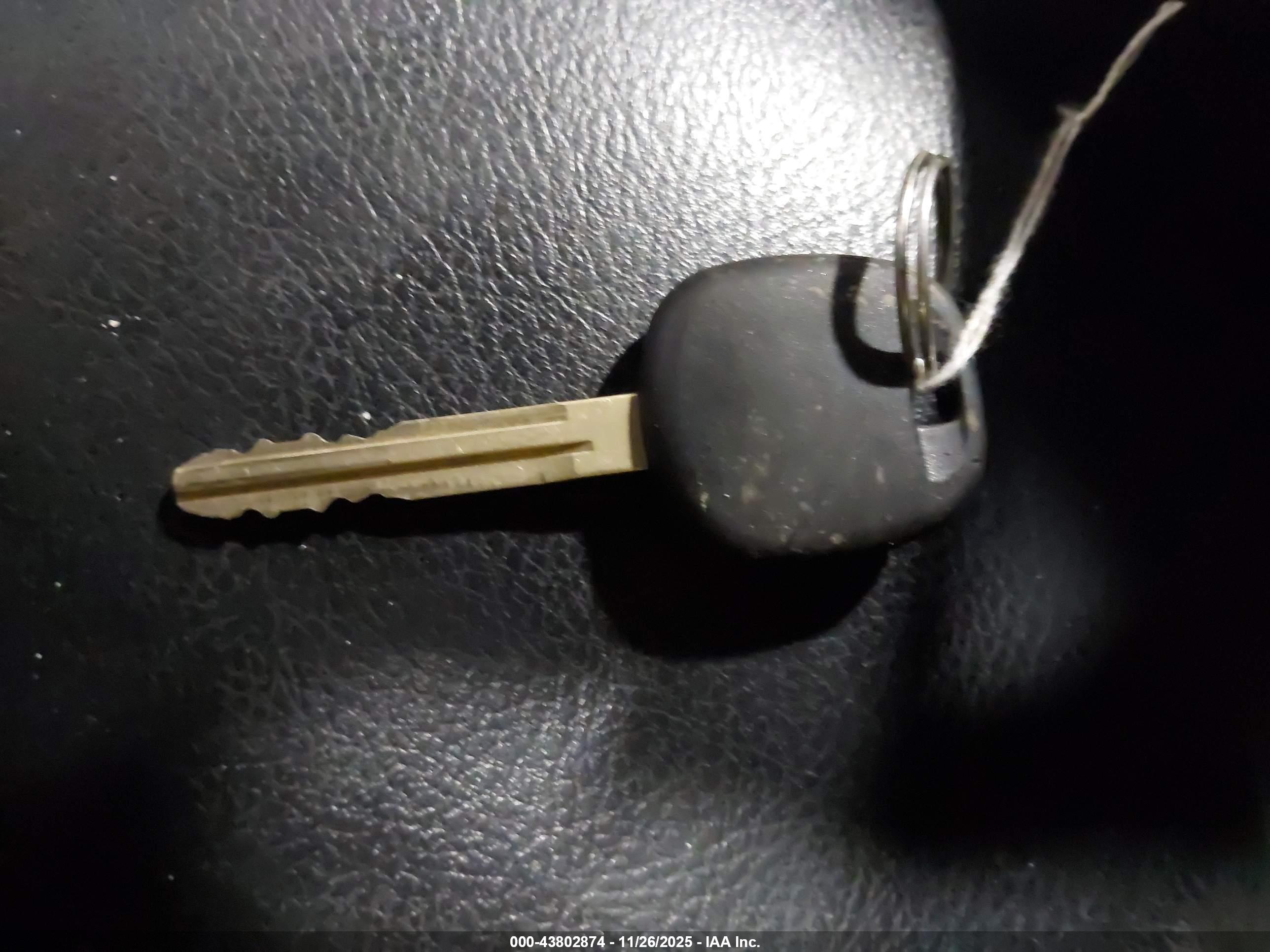 TOYOTA RAV4 image 11