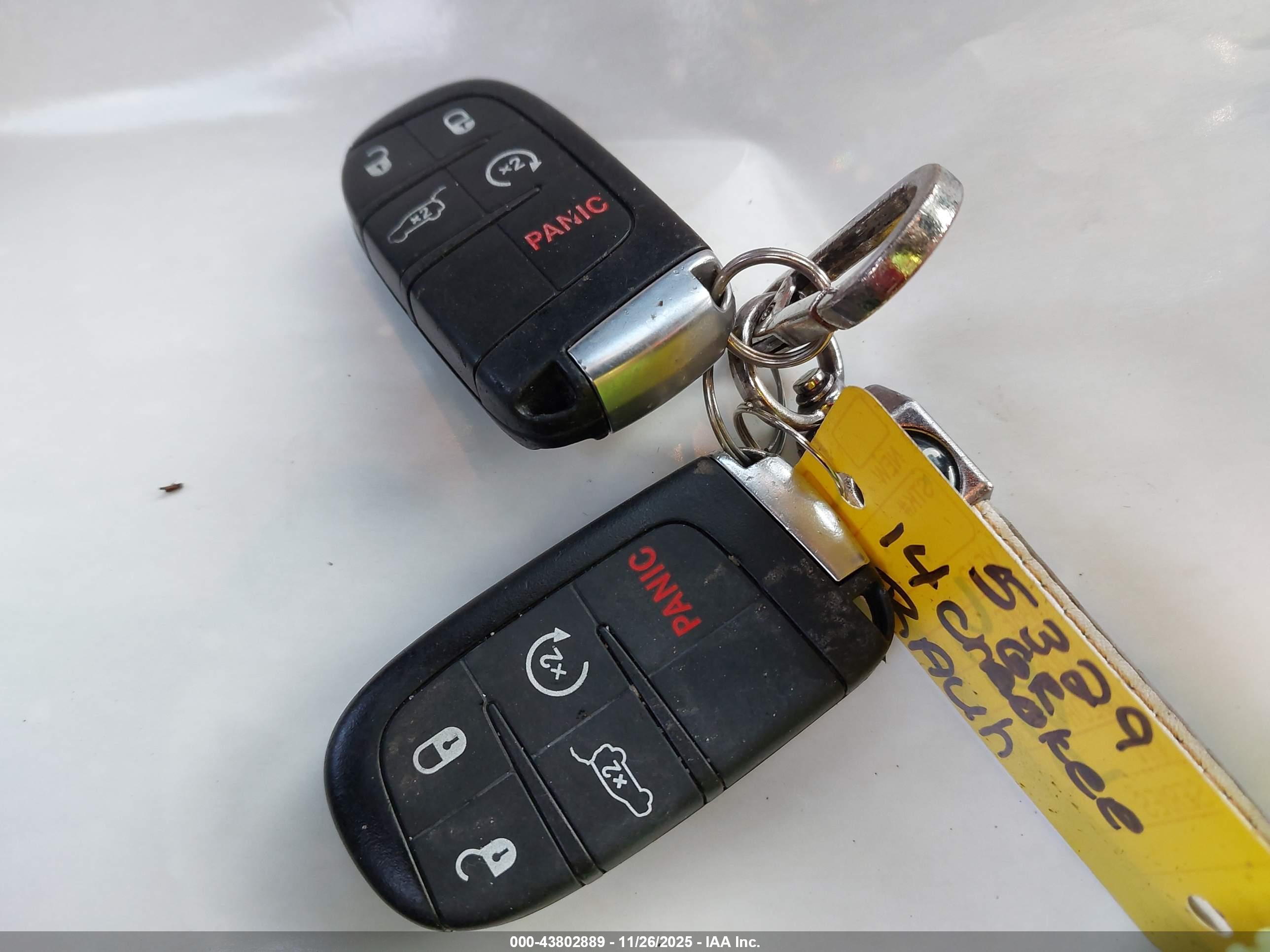 JEEP GRAND image 11