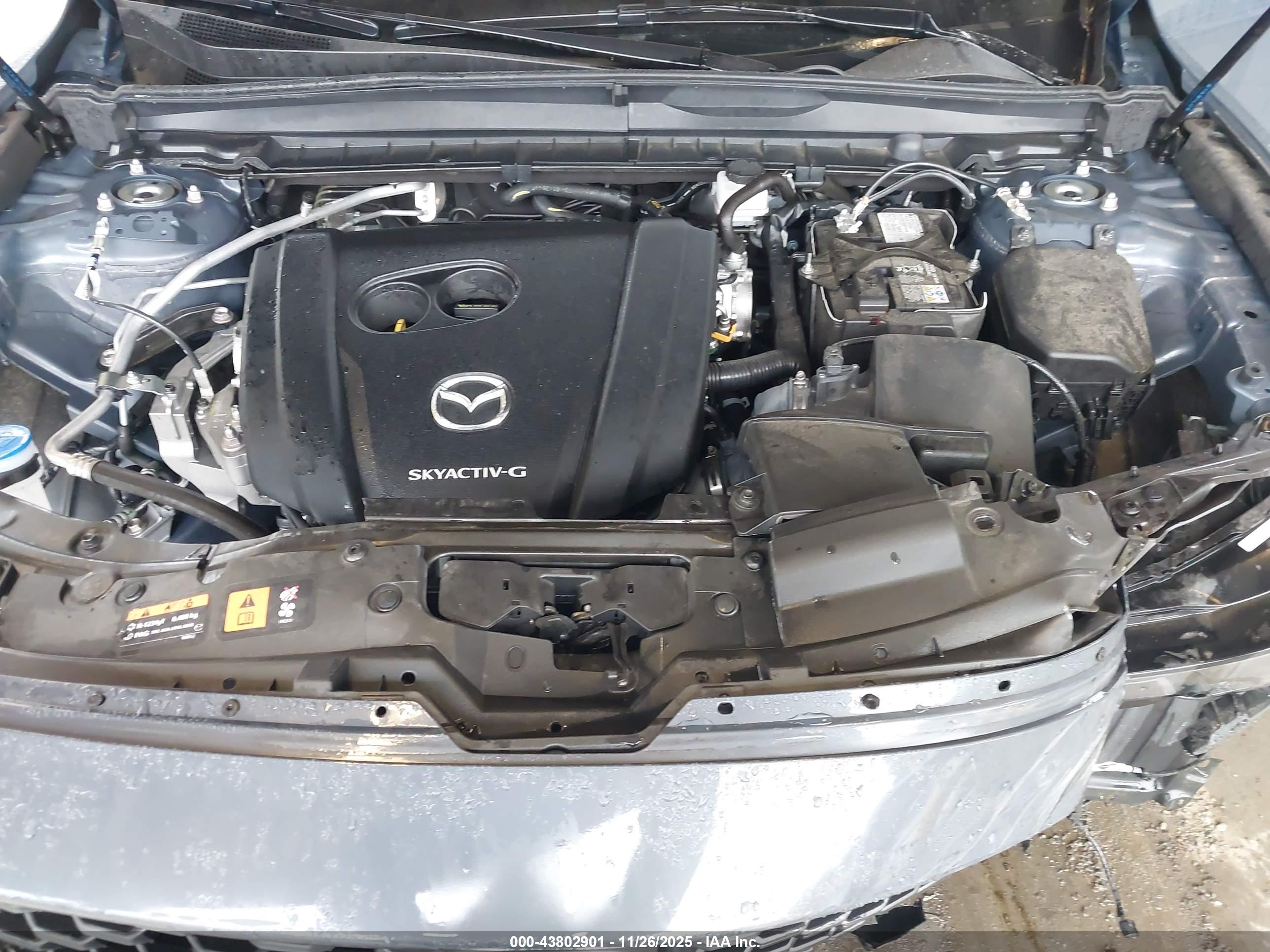 MAZDA CX-50 image 10