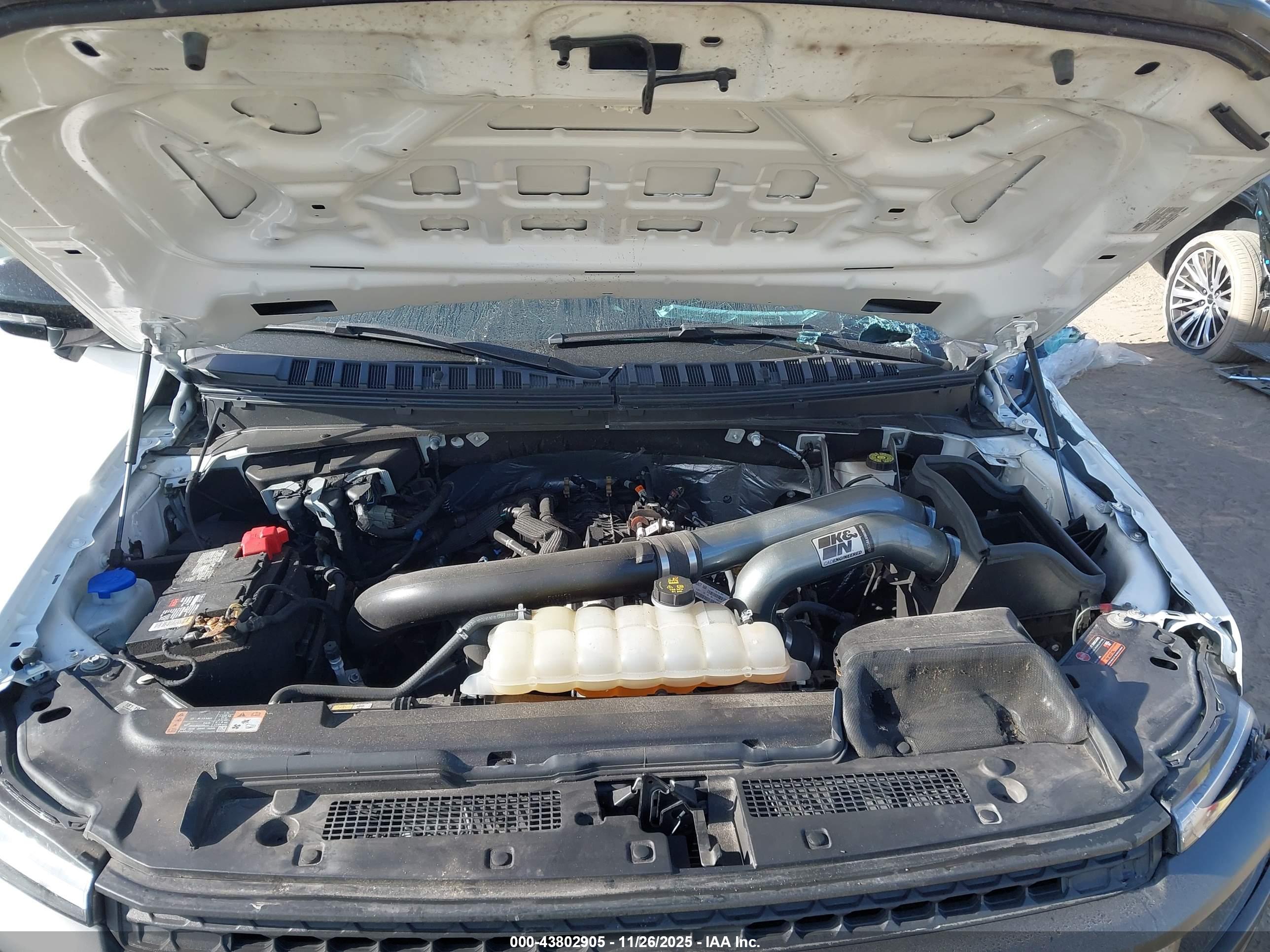 FORD EXPEDITION image 10