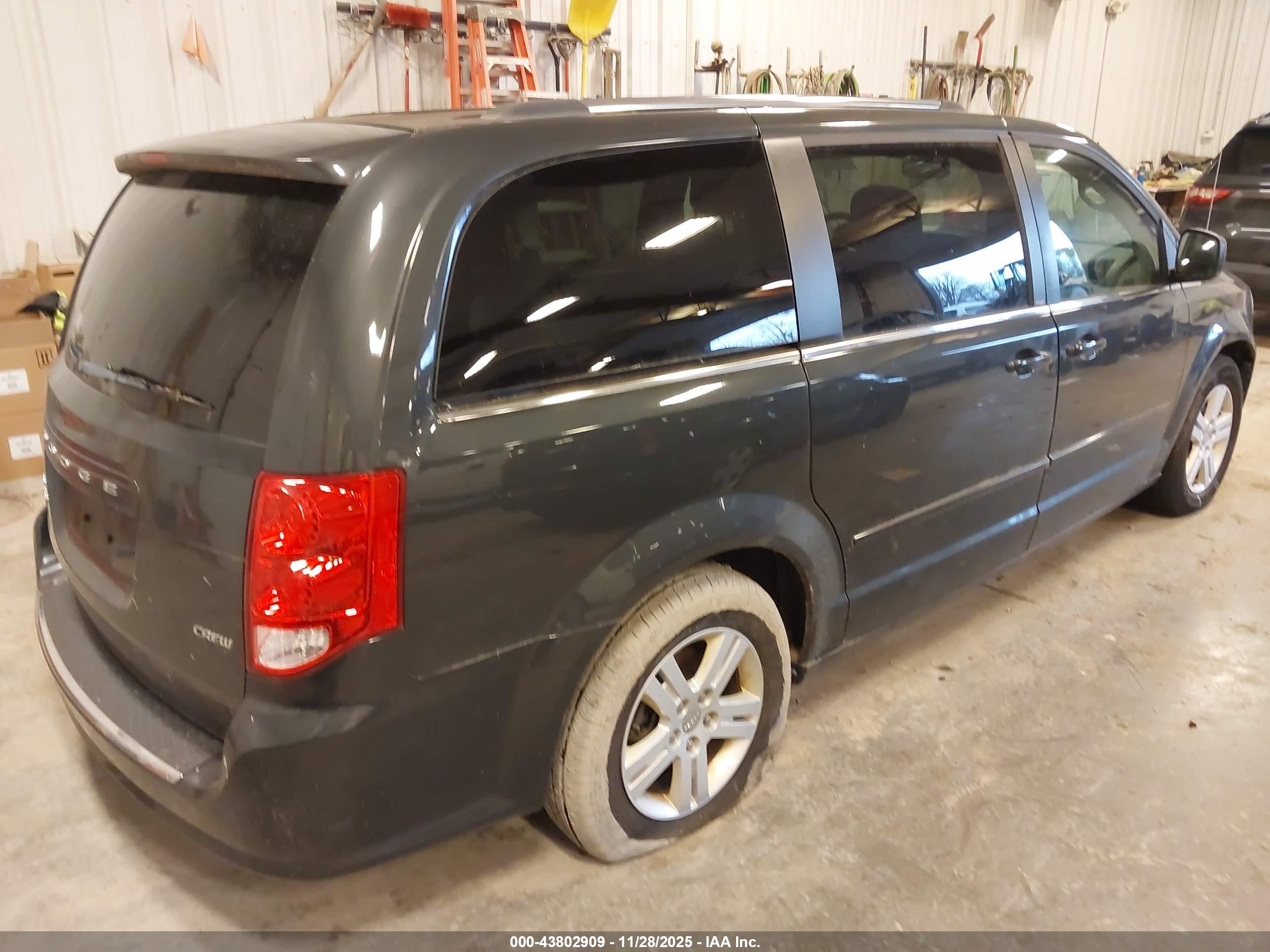 DODGE GRAND image 4