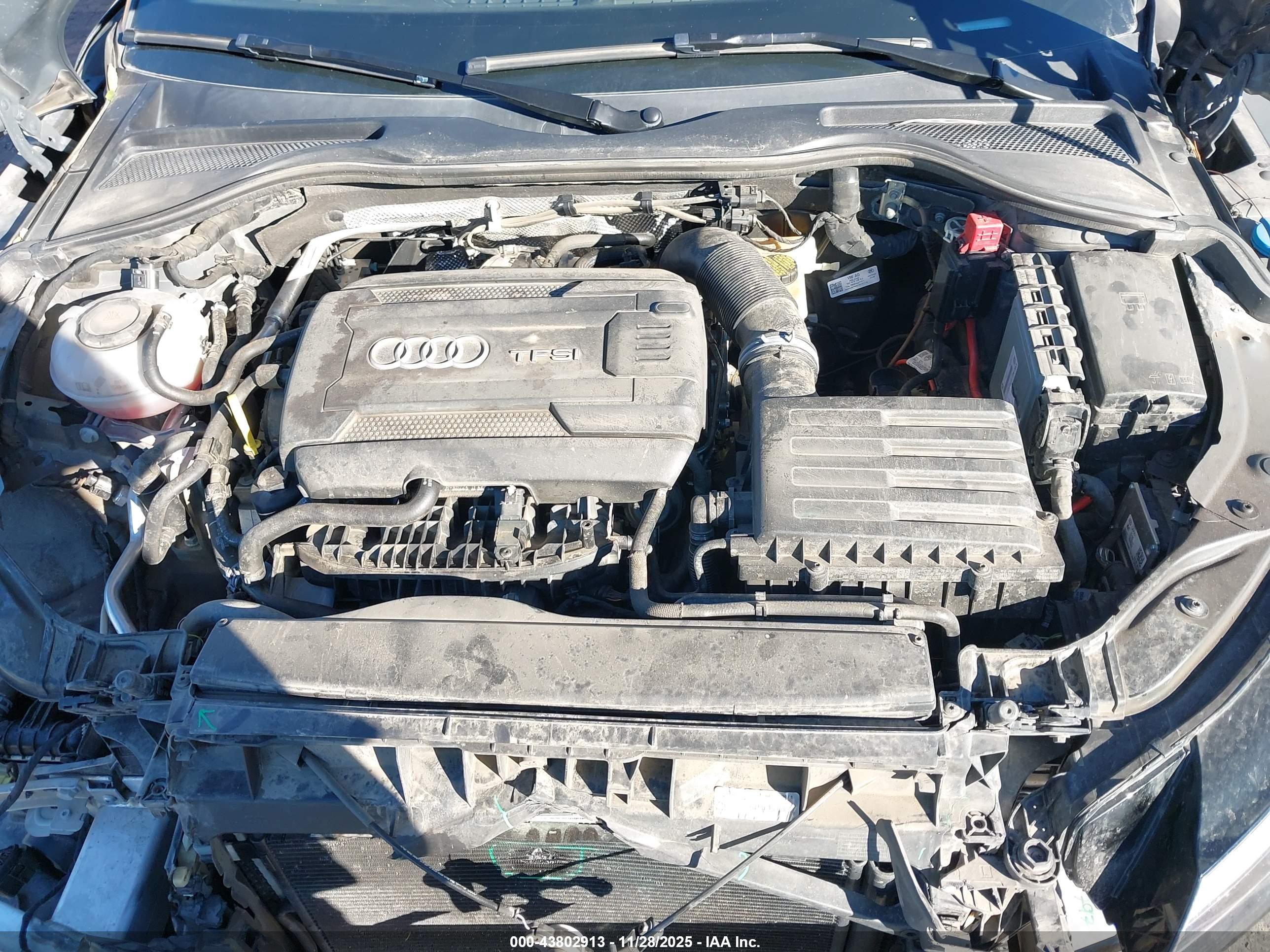 AUDI TT image 10