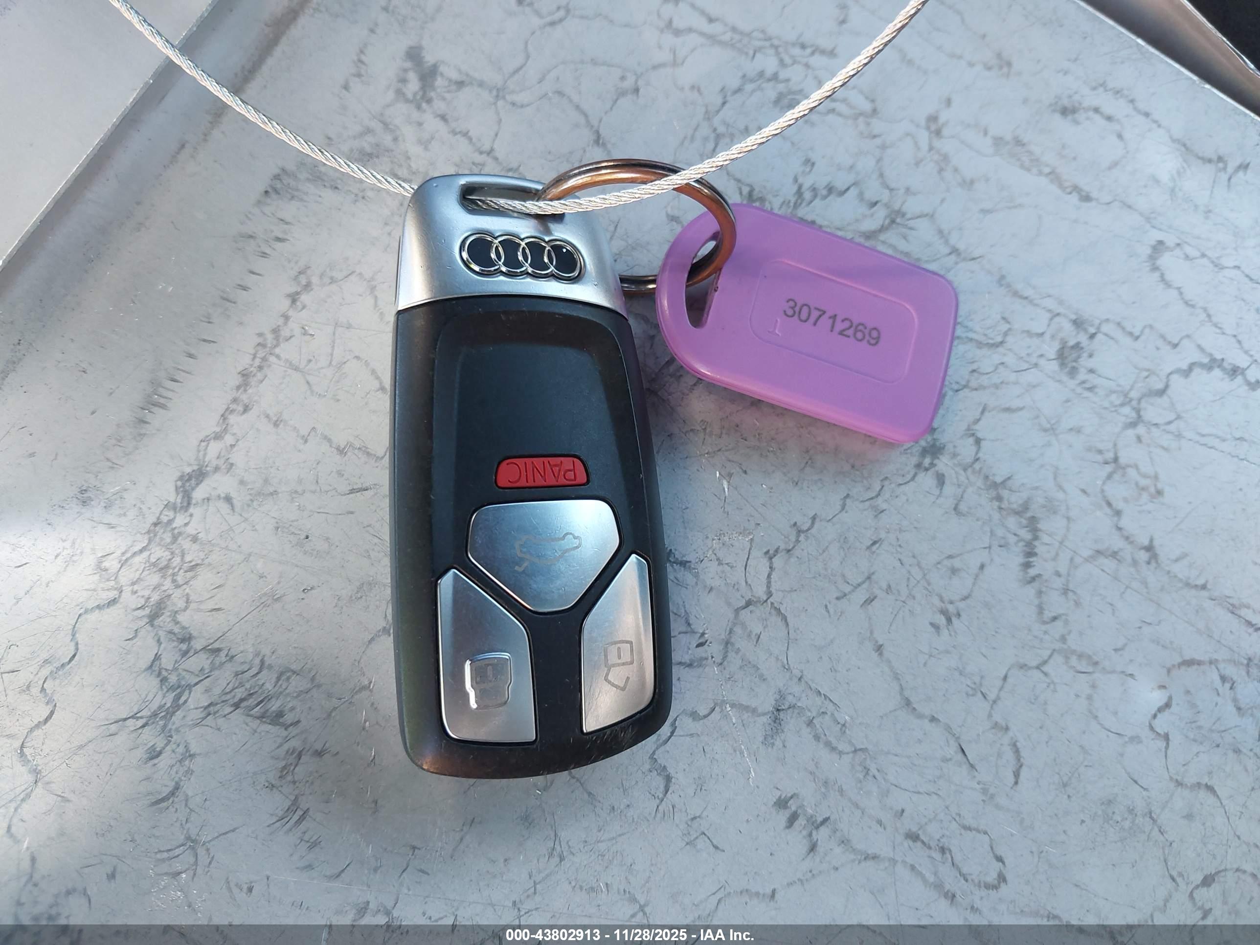 AUDI TT image 11