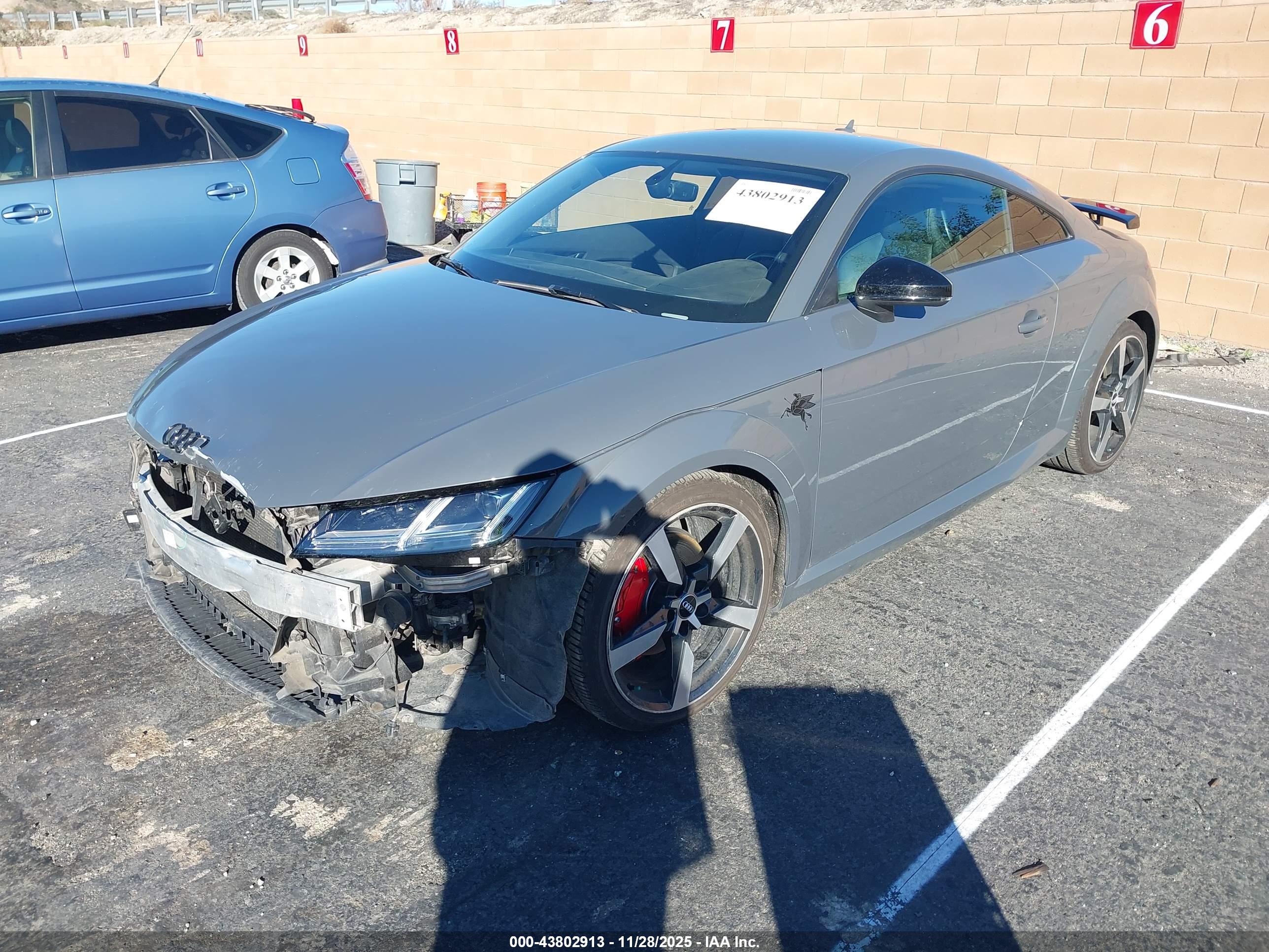 AUDI TT image 2