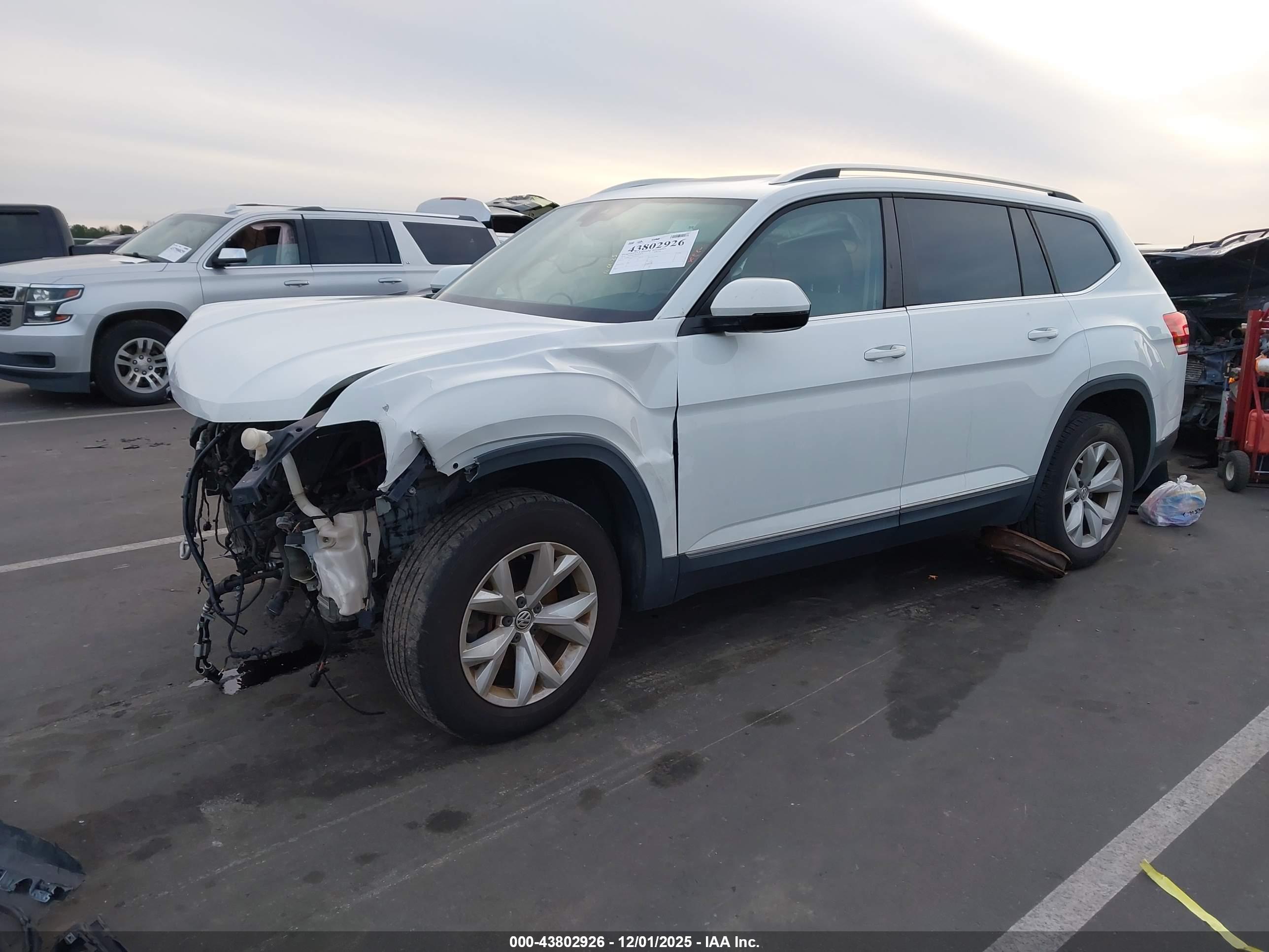 VOLKSWAGEN ATLAS image 2