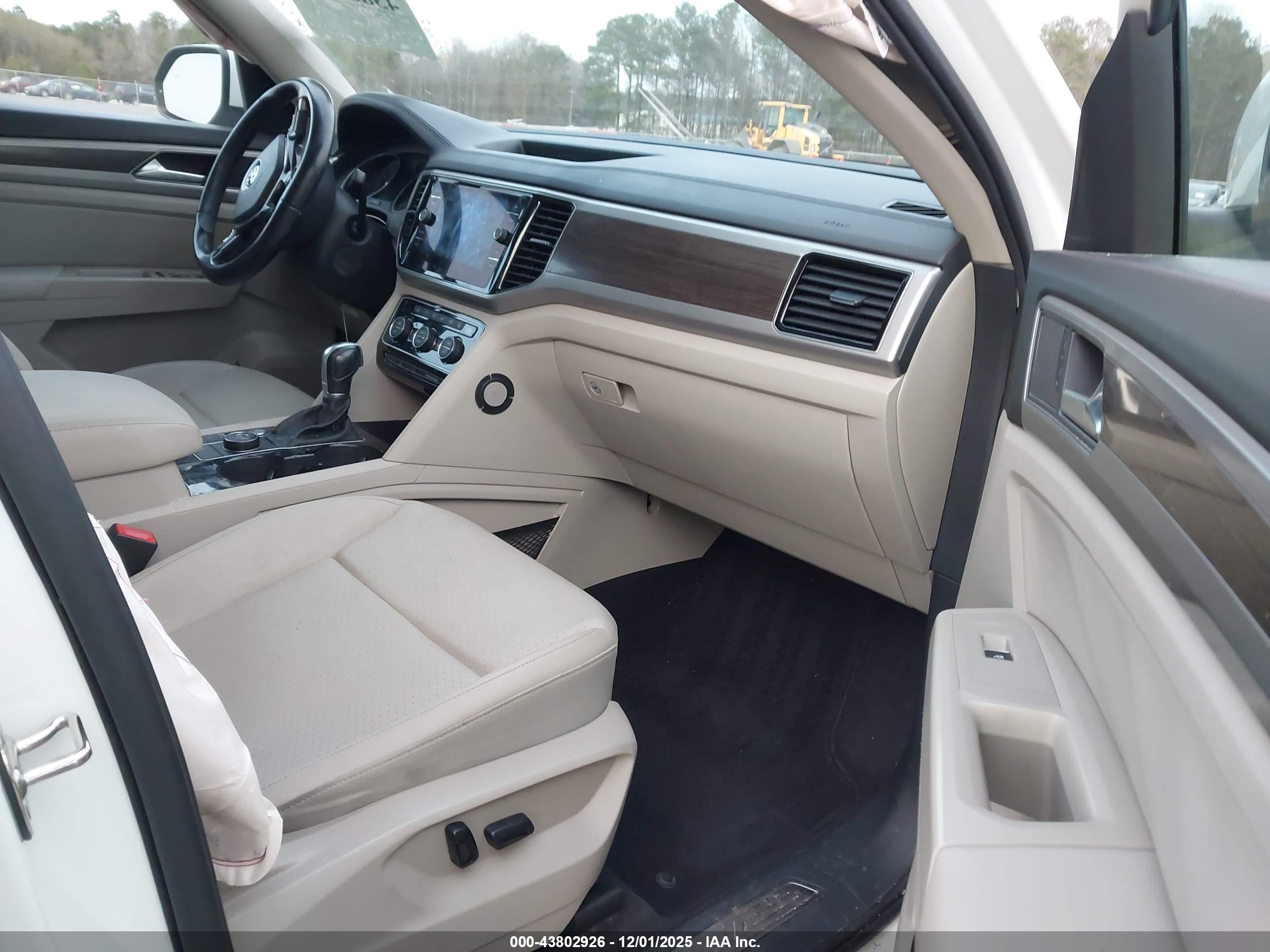 VOLKSWAGEN ATLAS image 5