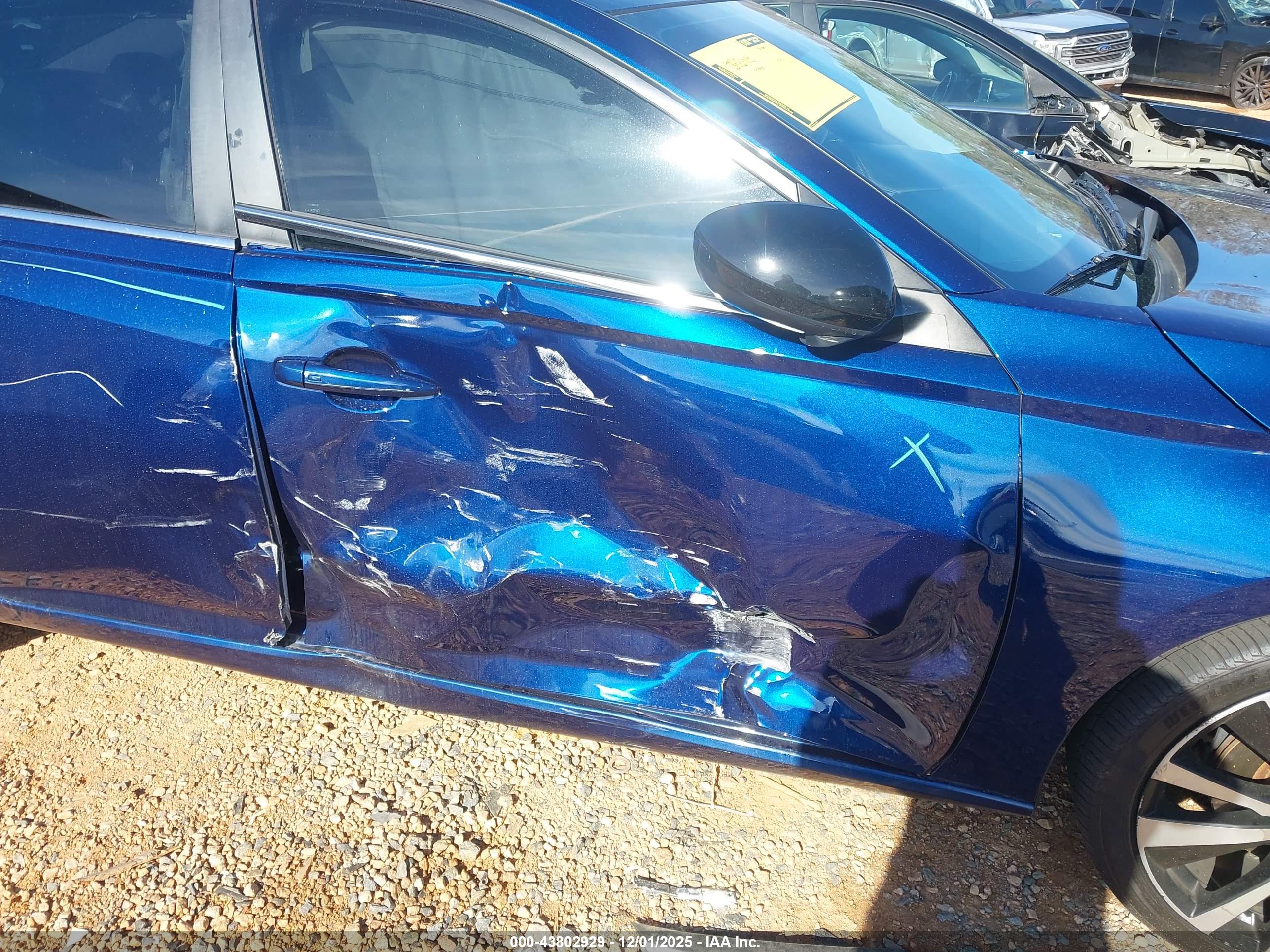 NISSAN ALTIMA image 6