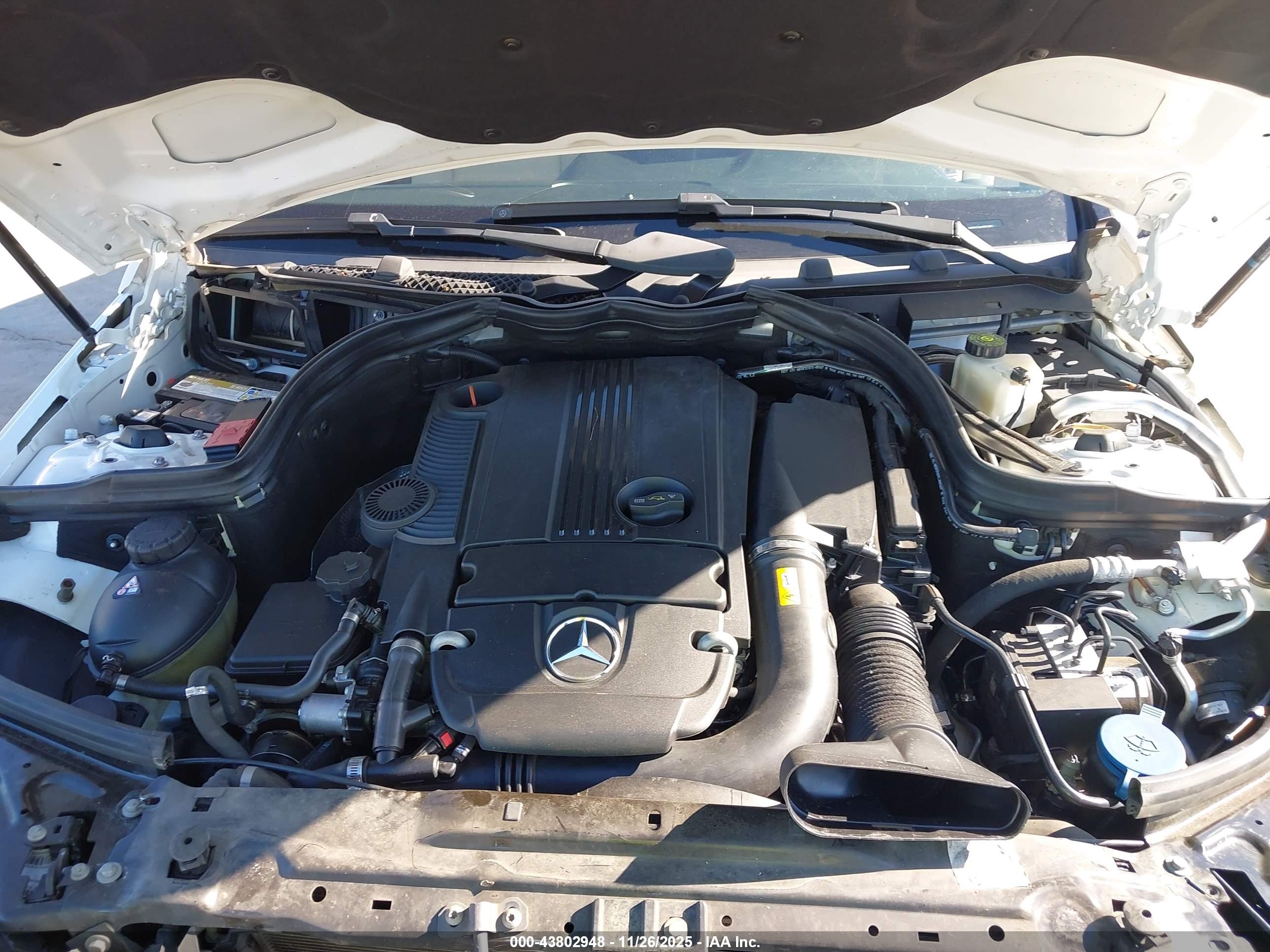 MERCEDES-BENZ C image 10