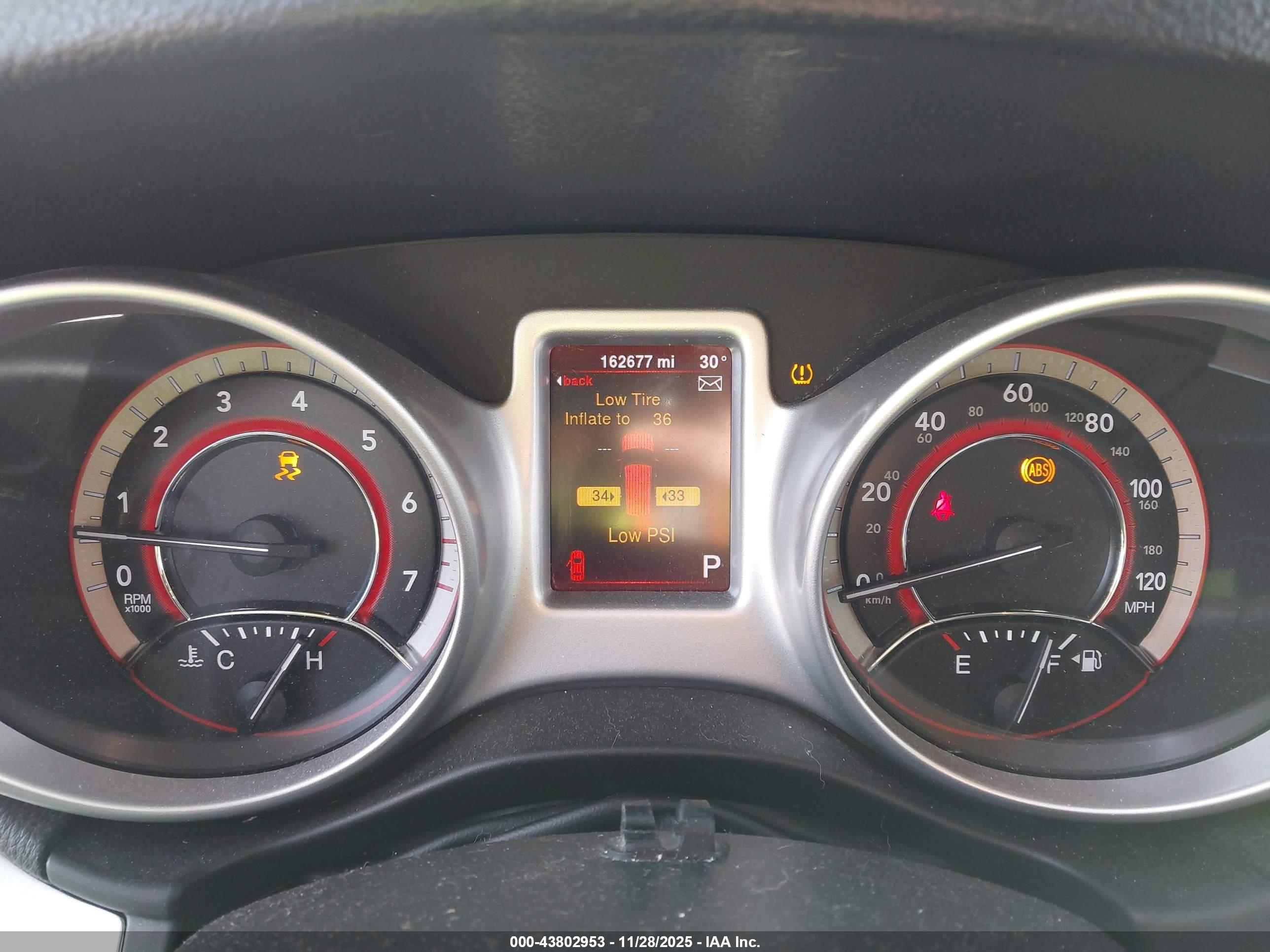 DODGE JOURNEY image 7