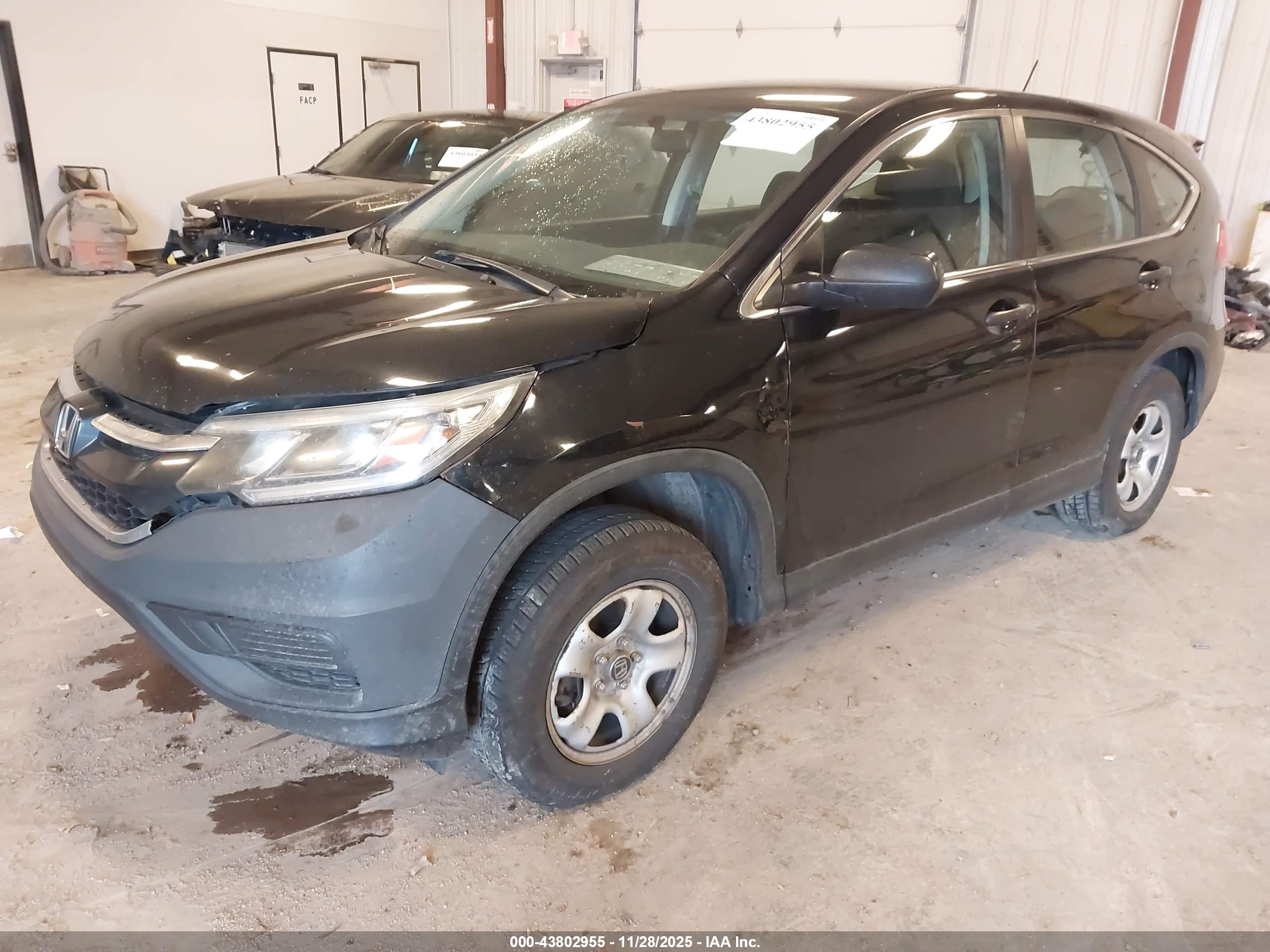 HONDA CR-V image 2