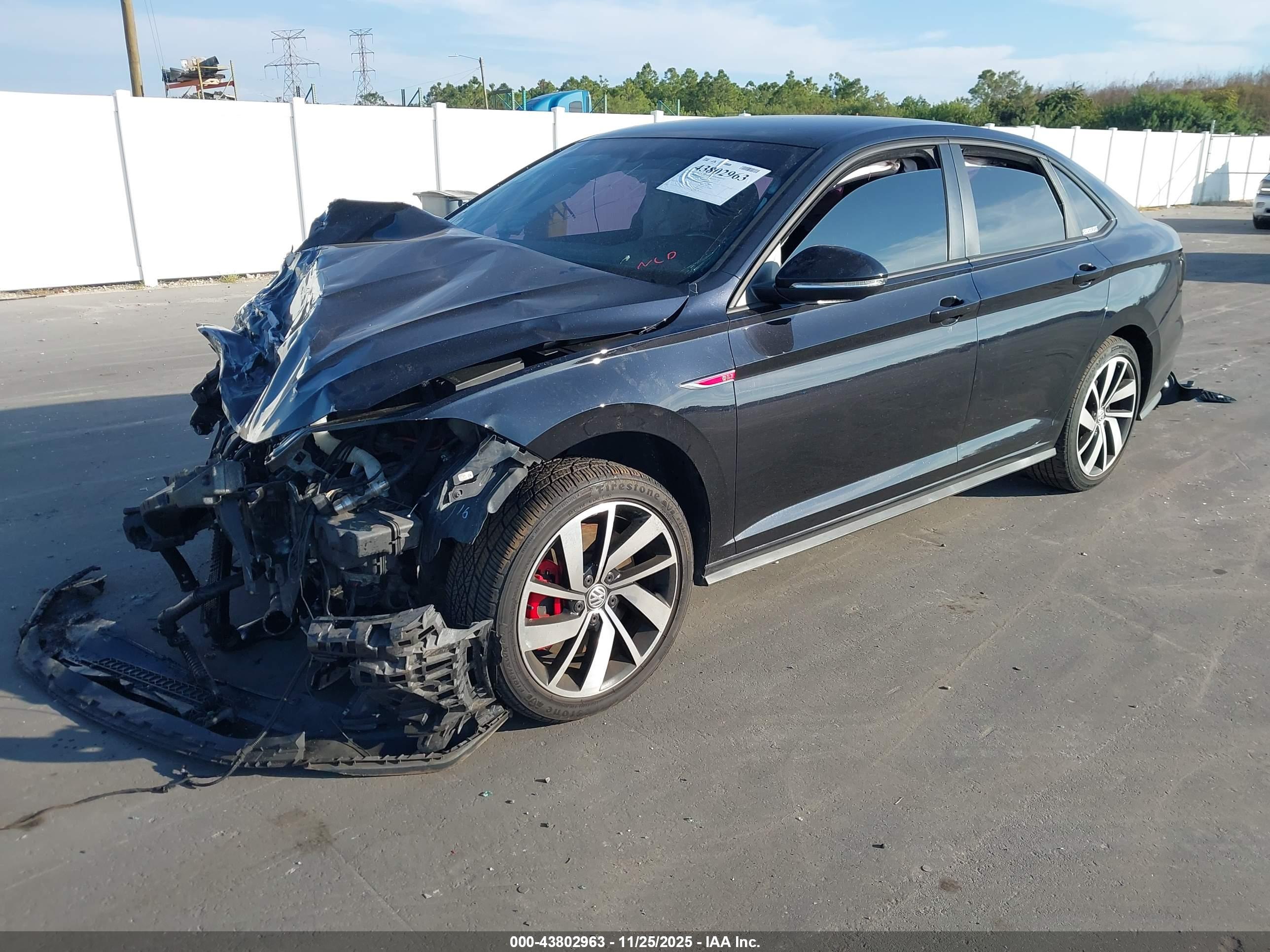 VOLKSWAGEN JETTA image 2