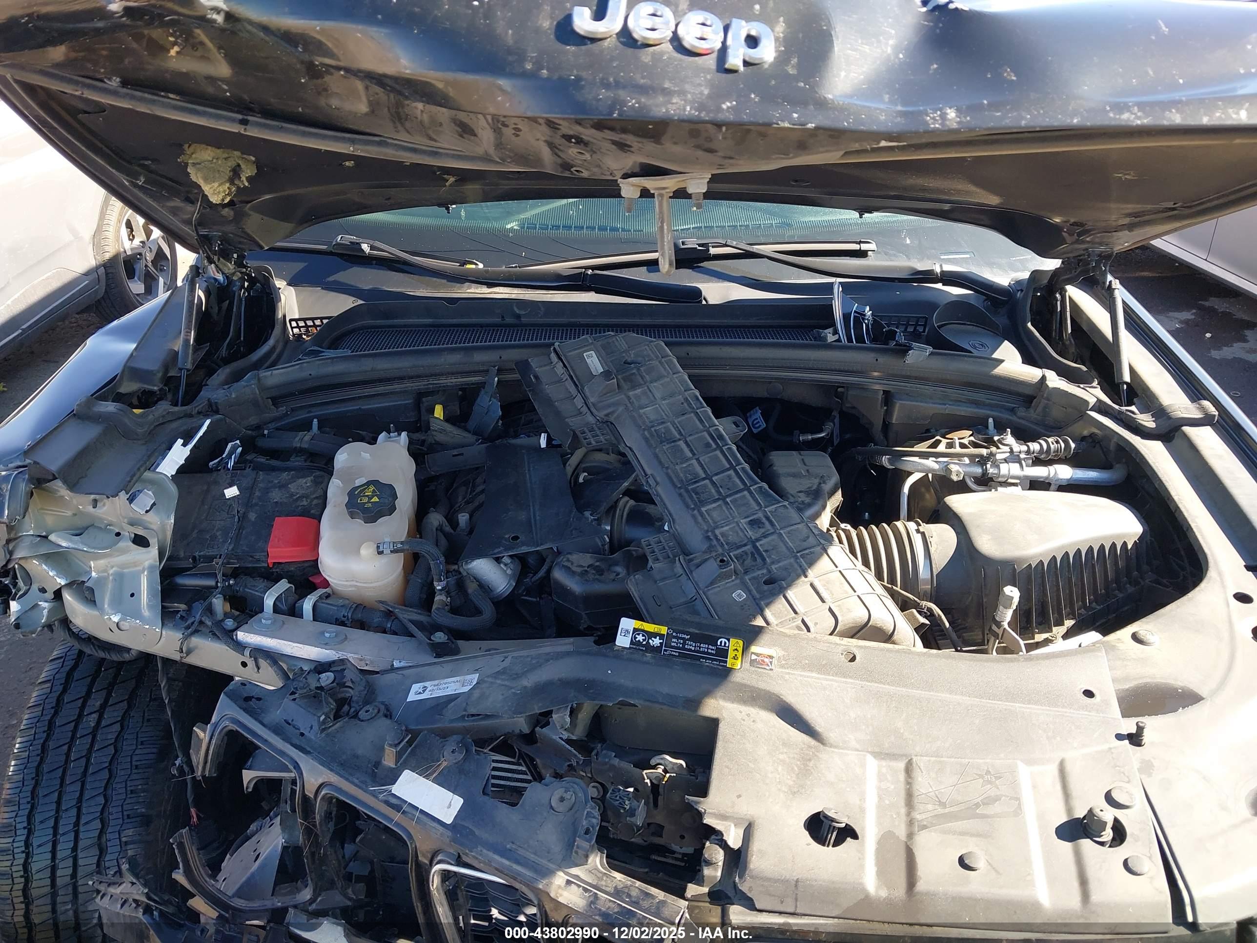 JEEP GRAND image 10