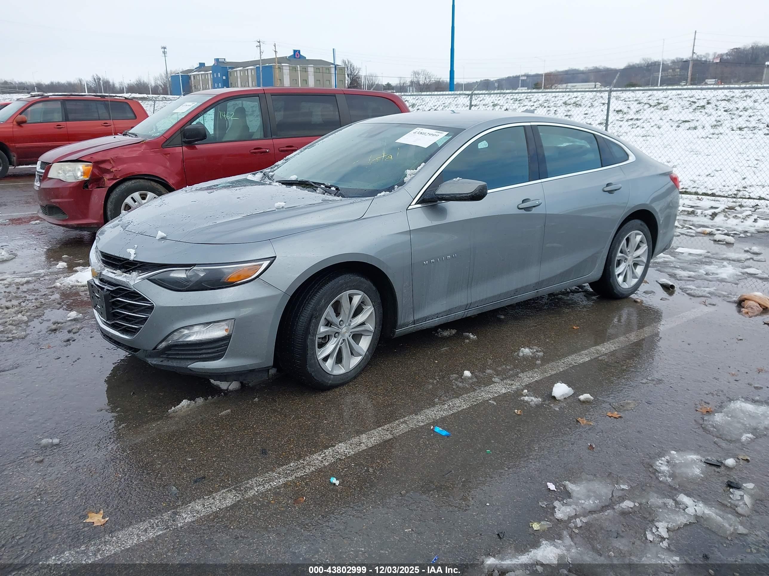 CHEVROLET MALIBU image 2