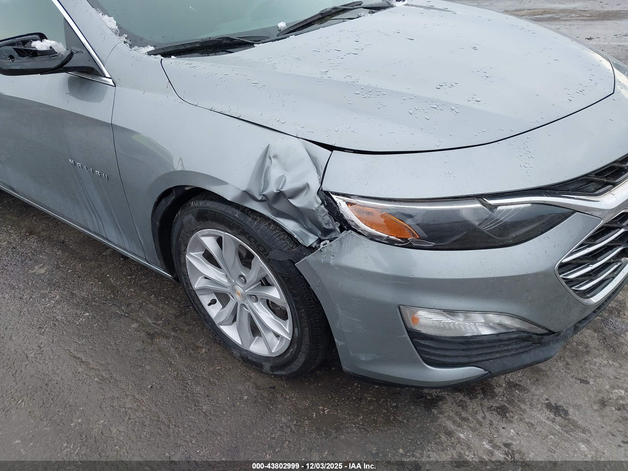 CHEVROLET MALIBU image 6