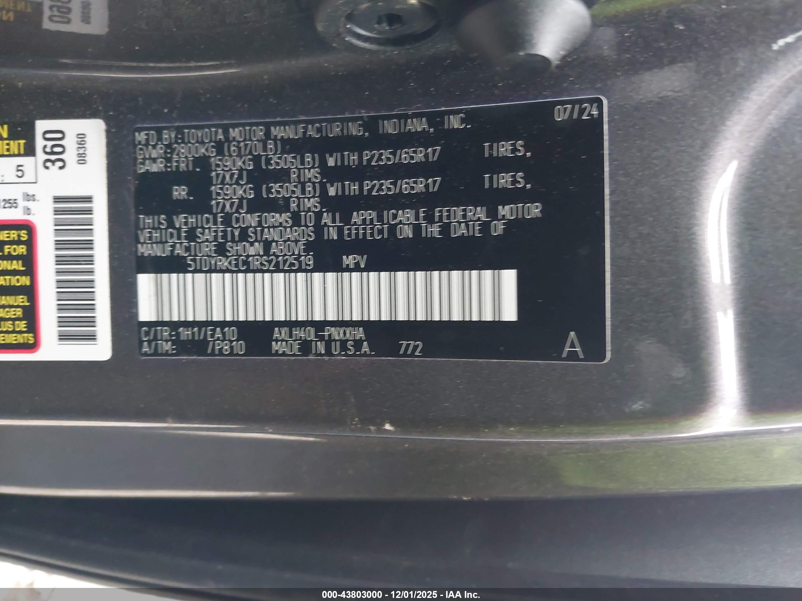 TOYOTA SIENNA image 9