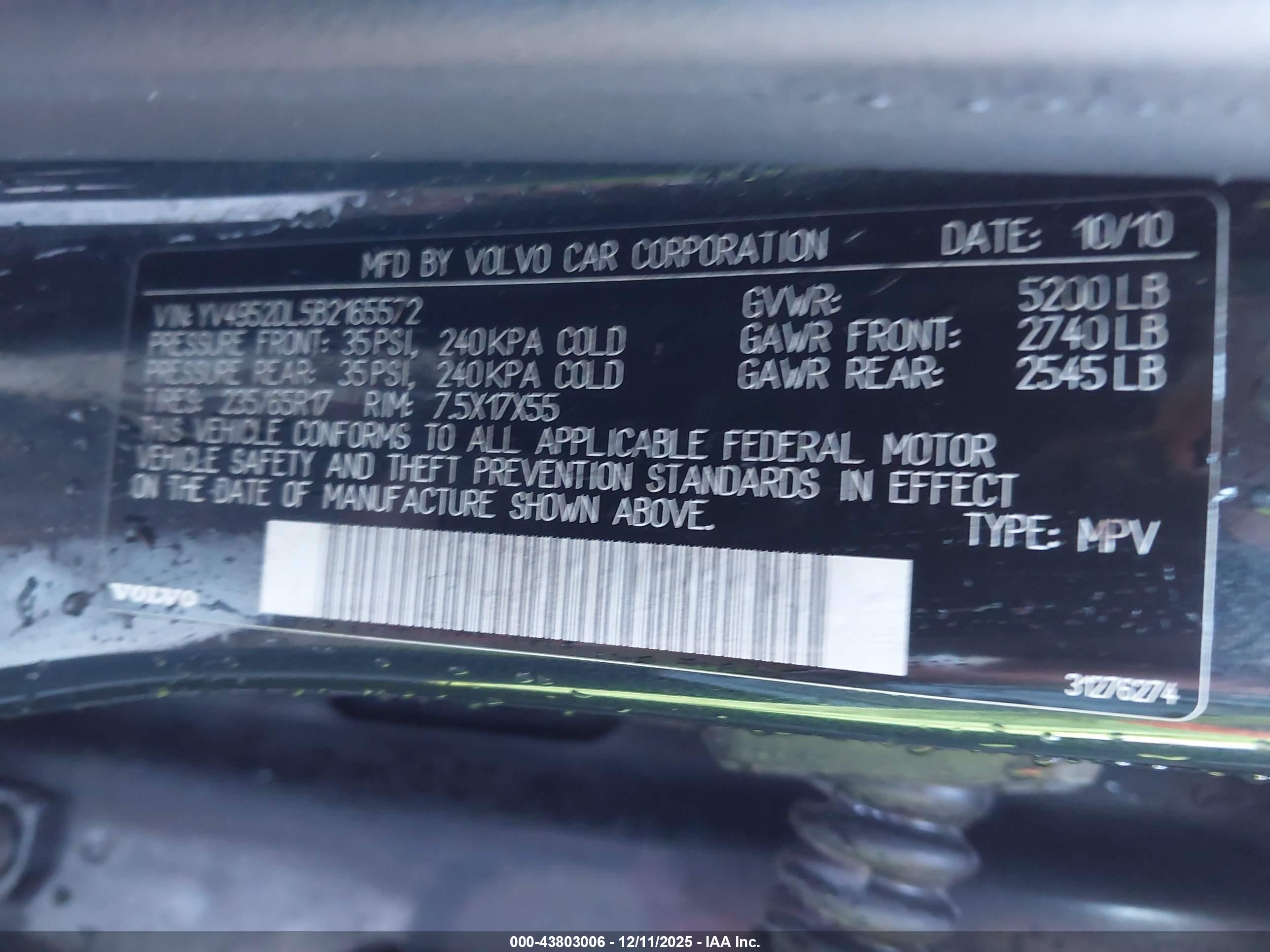VOLVO XC60 image 9