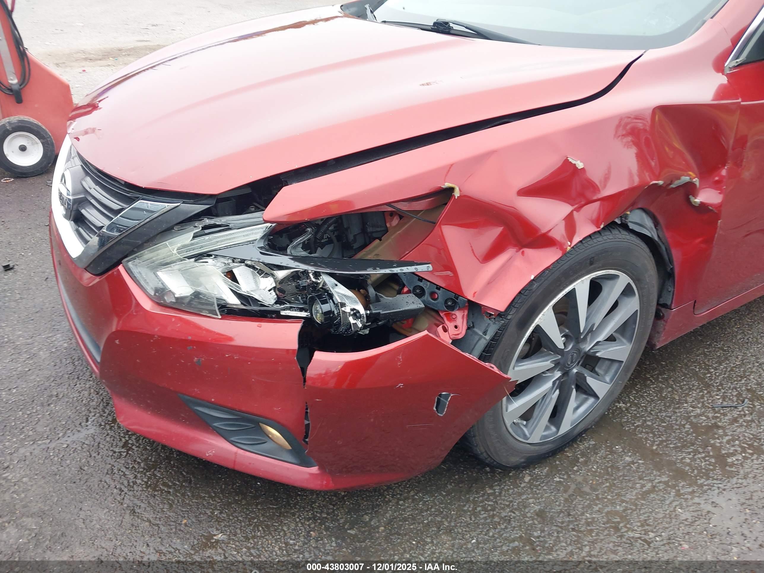 NISSAN ALTIMA image 6