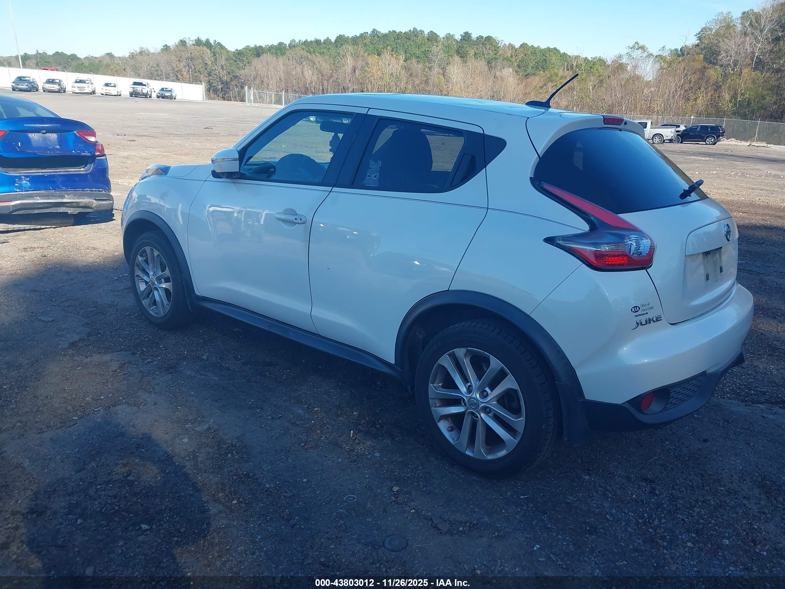 NISSAN JUKE image 3