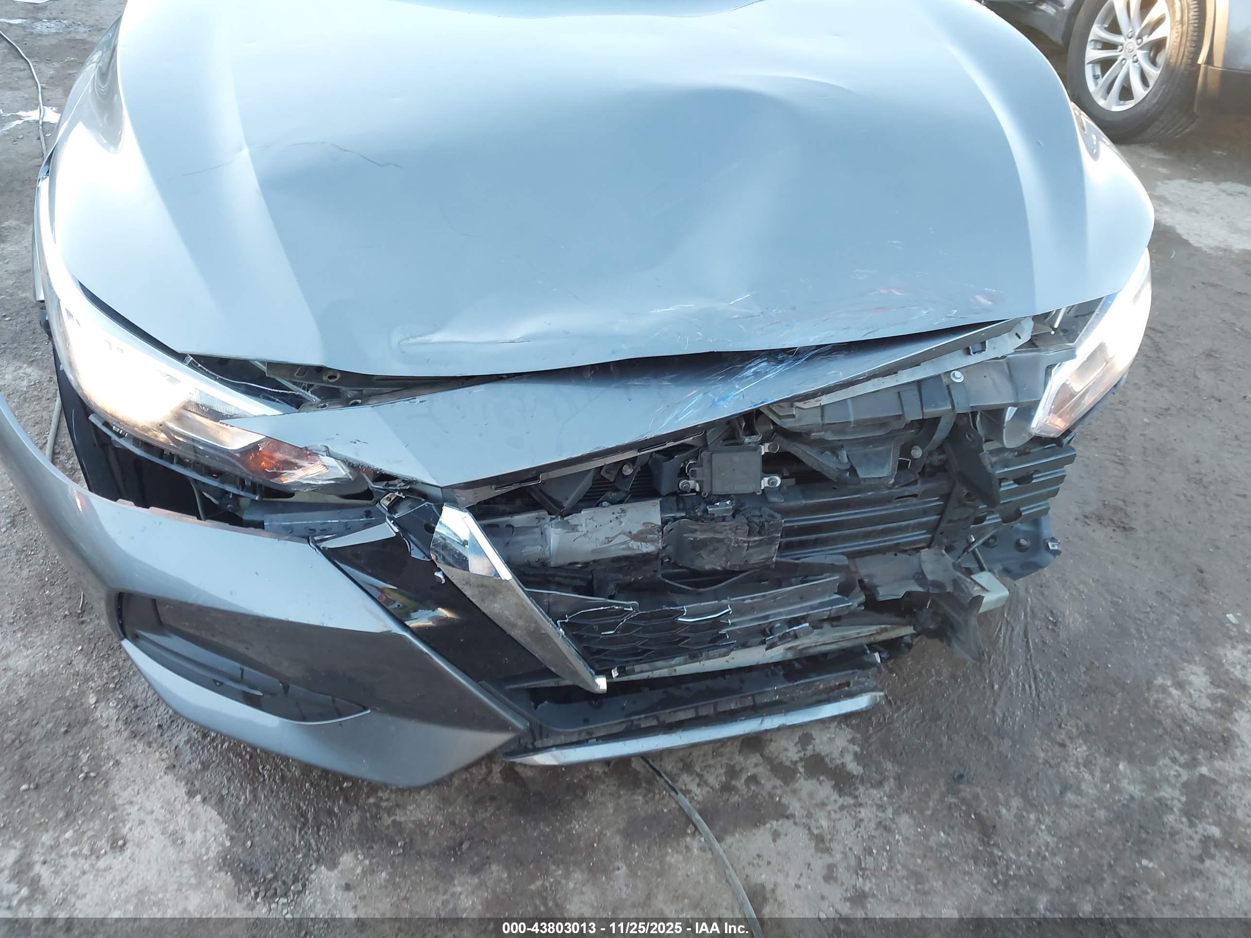 NISSAN SENTRA image 6