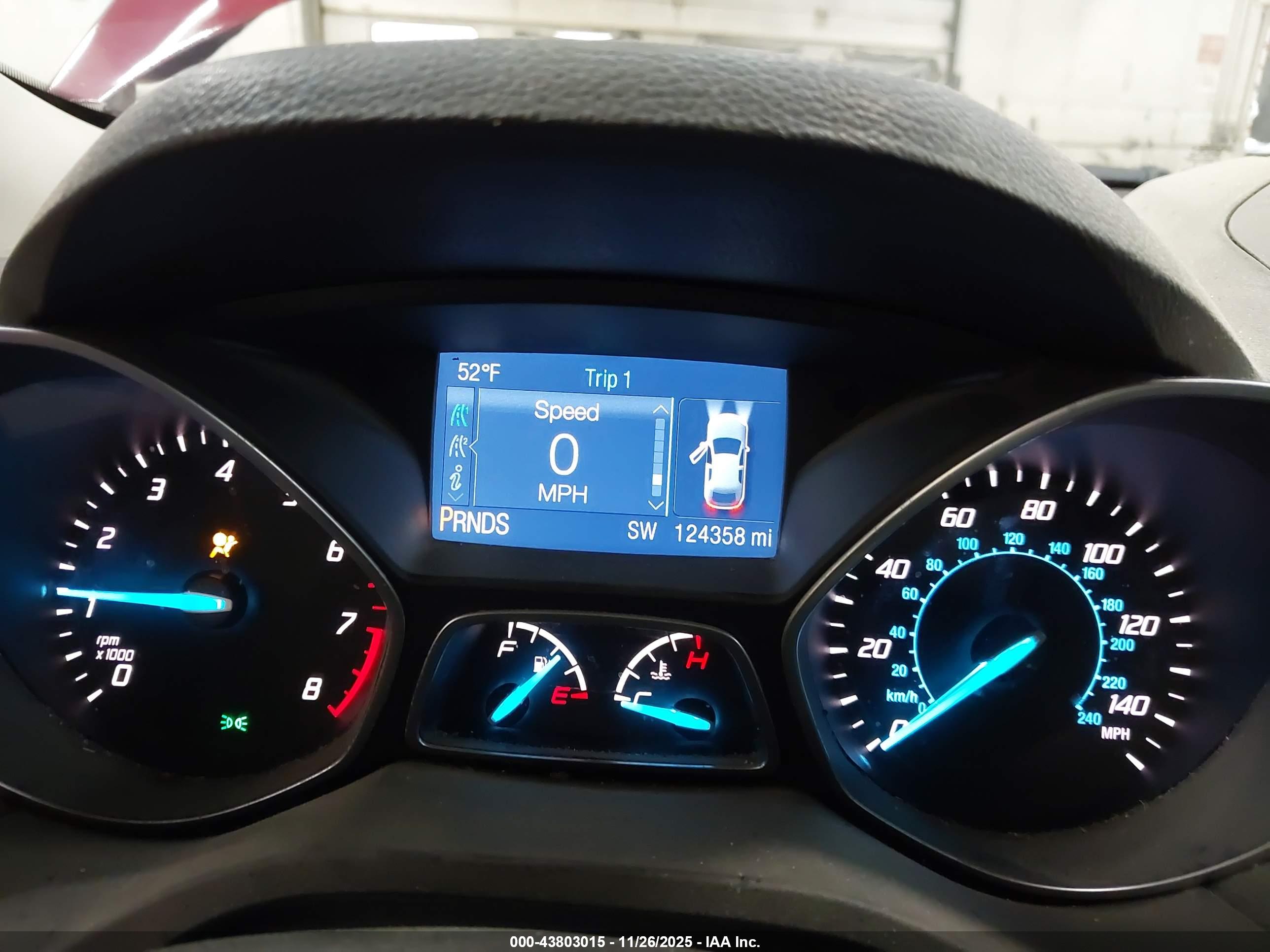 FORD ESCAPE image 7