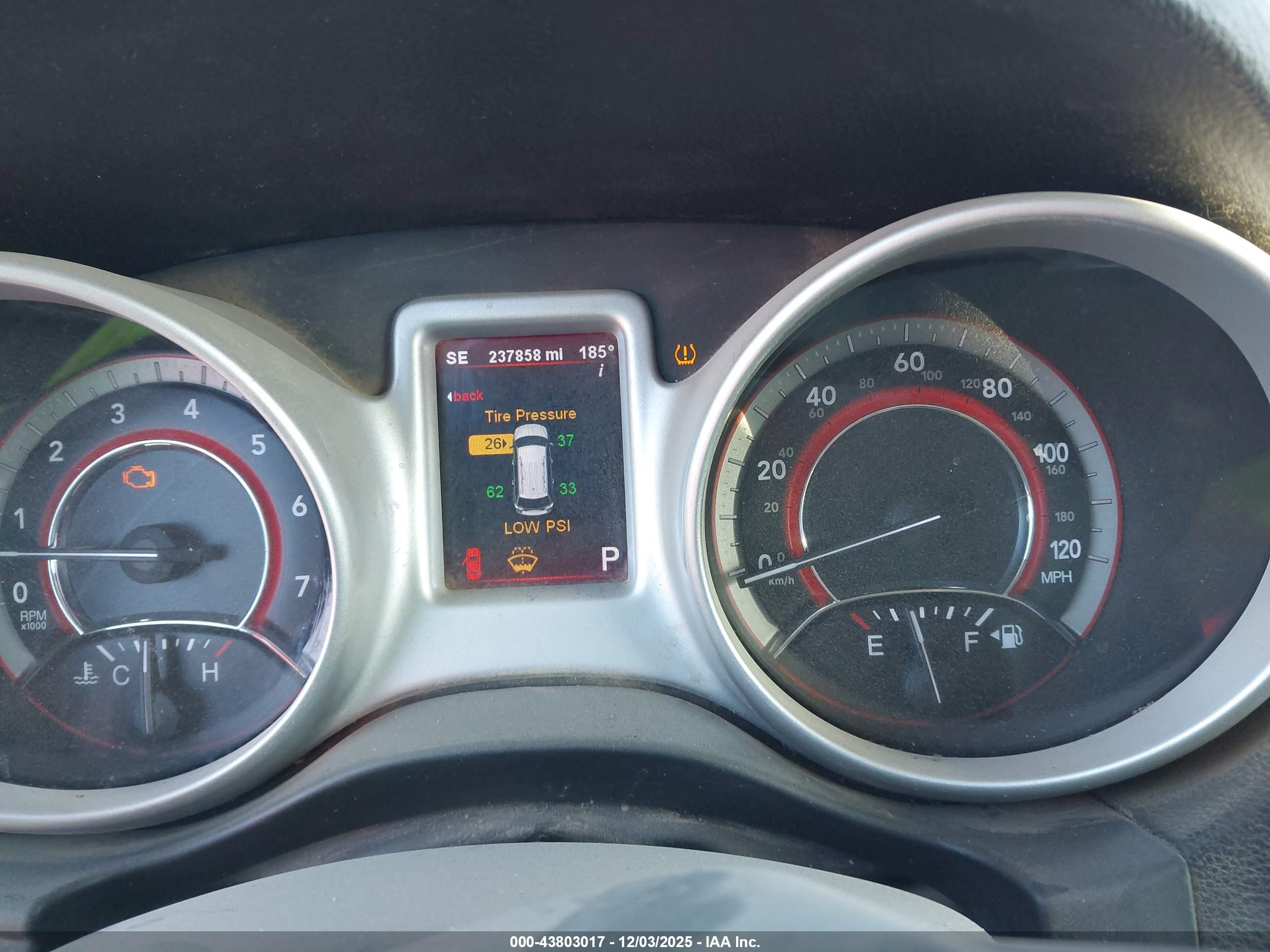 DODGE JOURNEY image 7