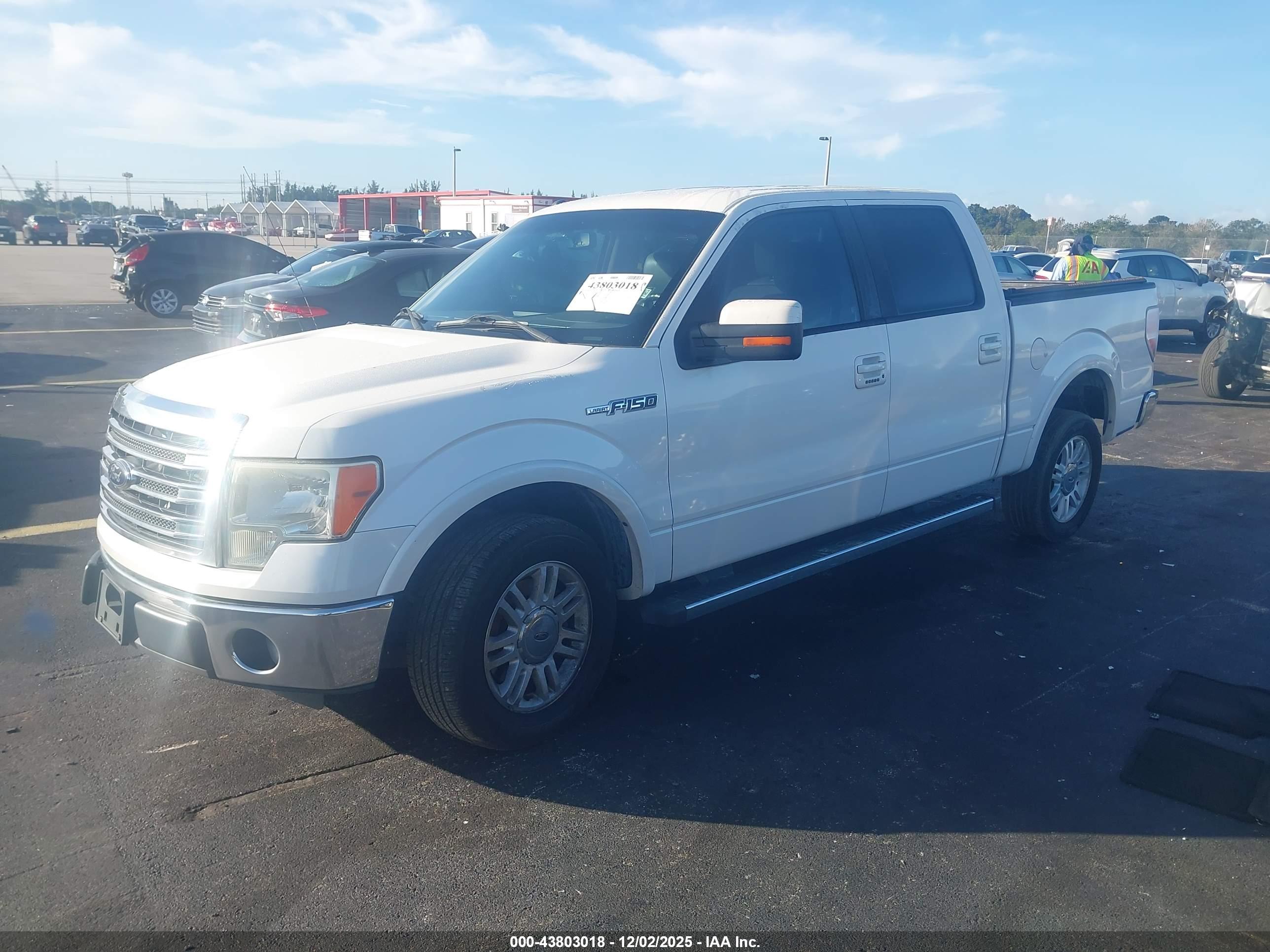 FORD F-150 image 2