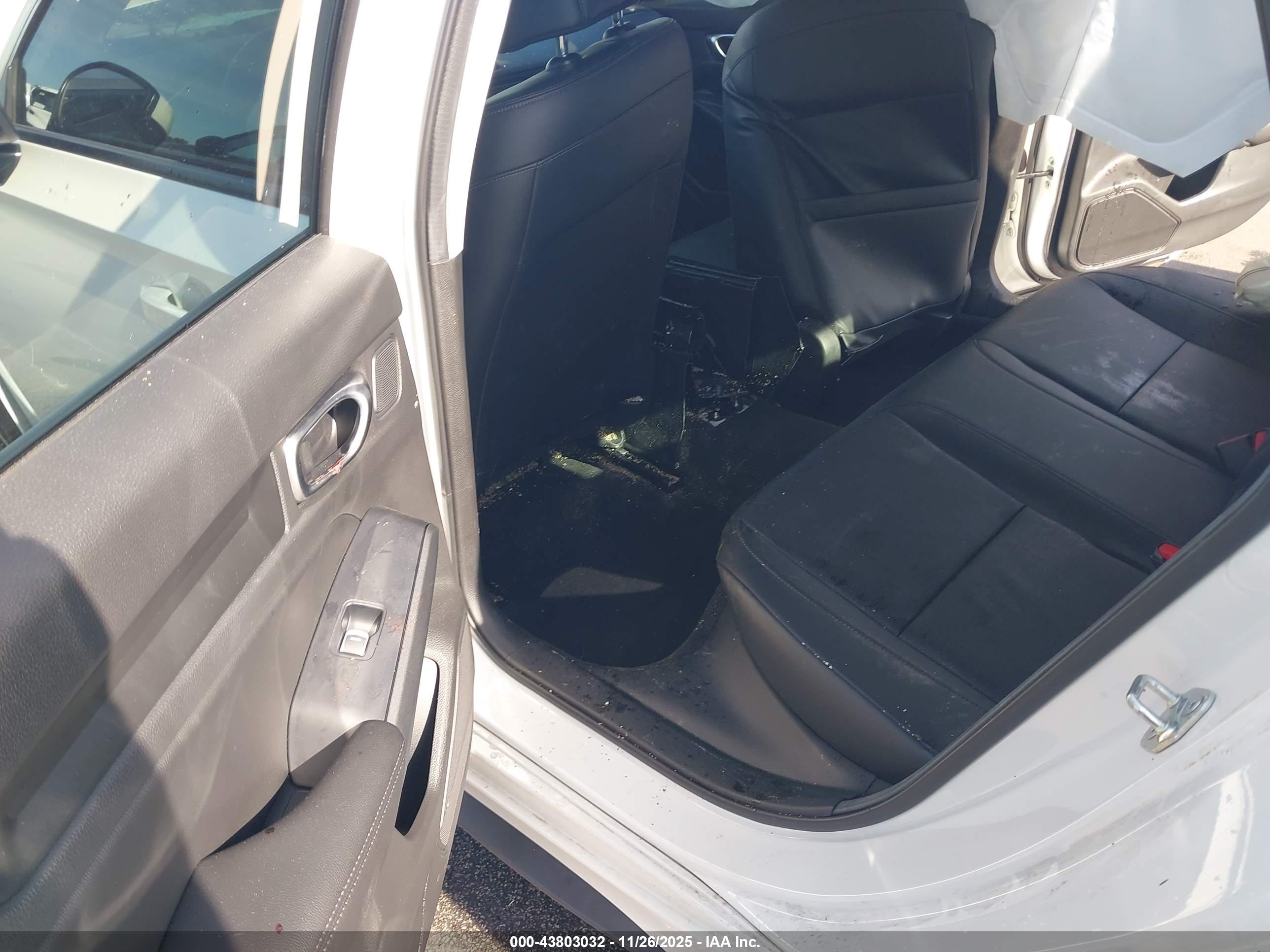 HONDA CIVIC image 8