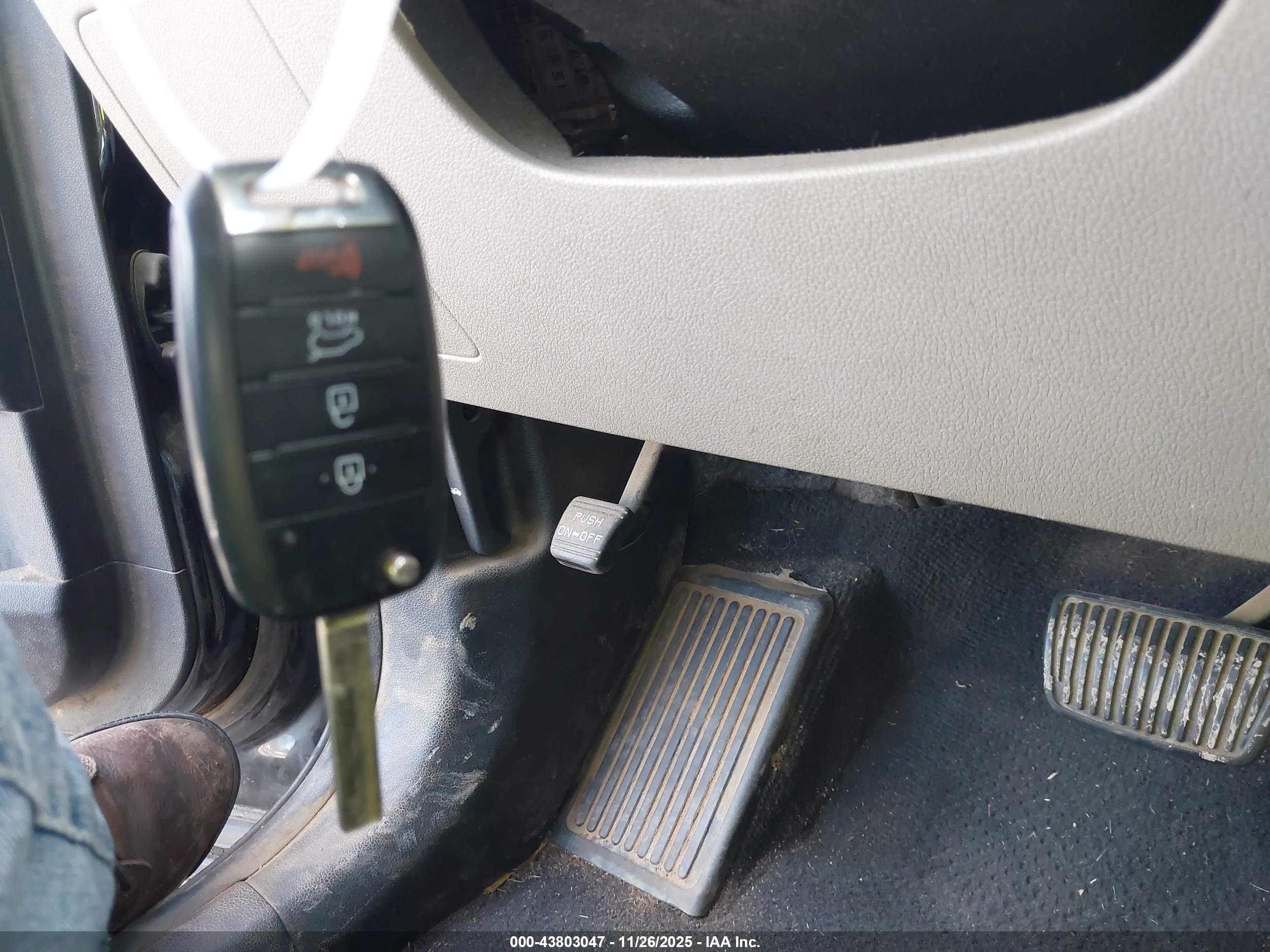 KIA SORENTO image 11