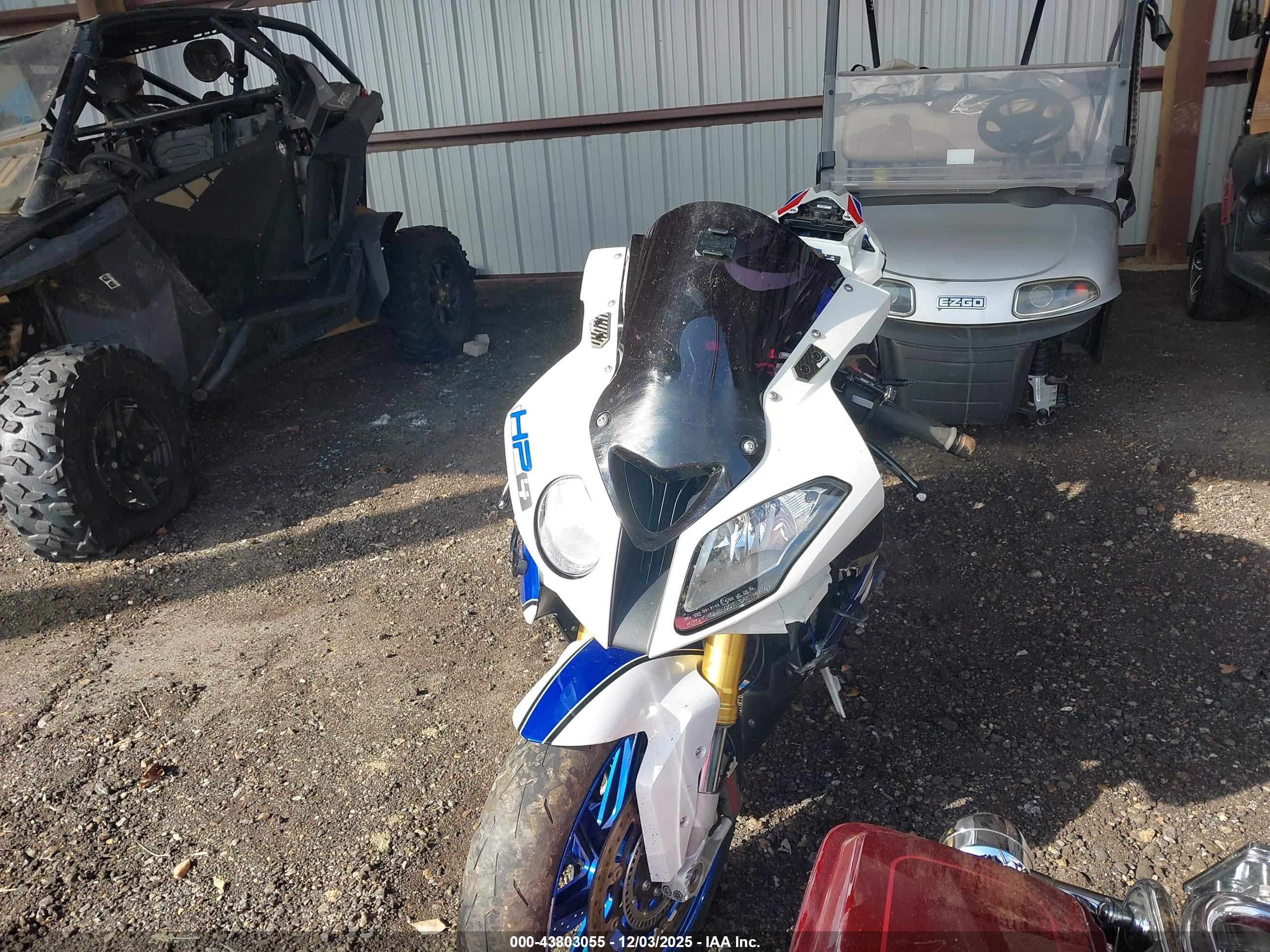 BMW HP4 image 5
