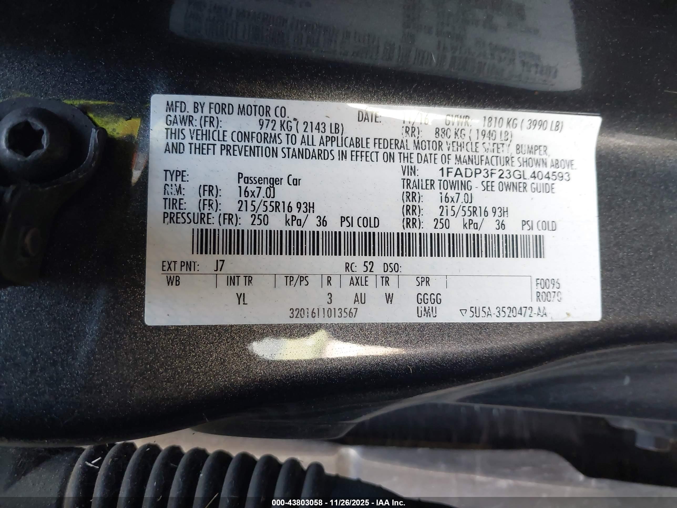 FORD FOCUS image 9