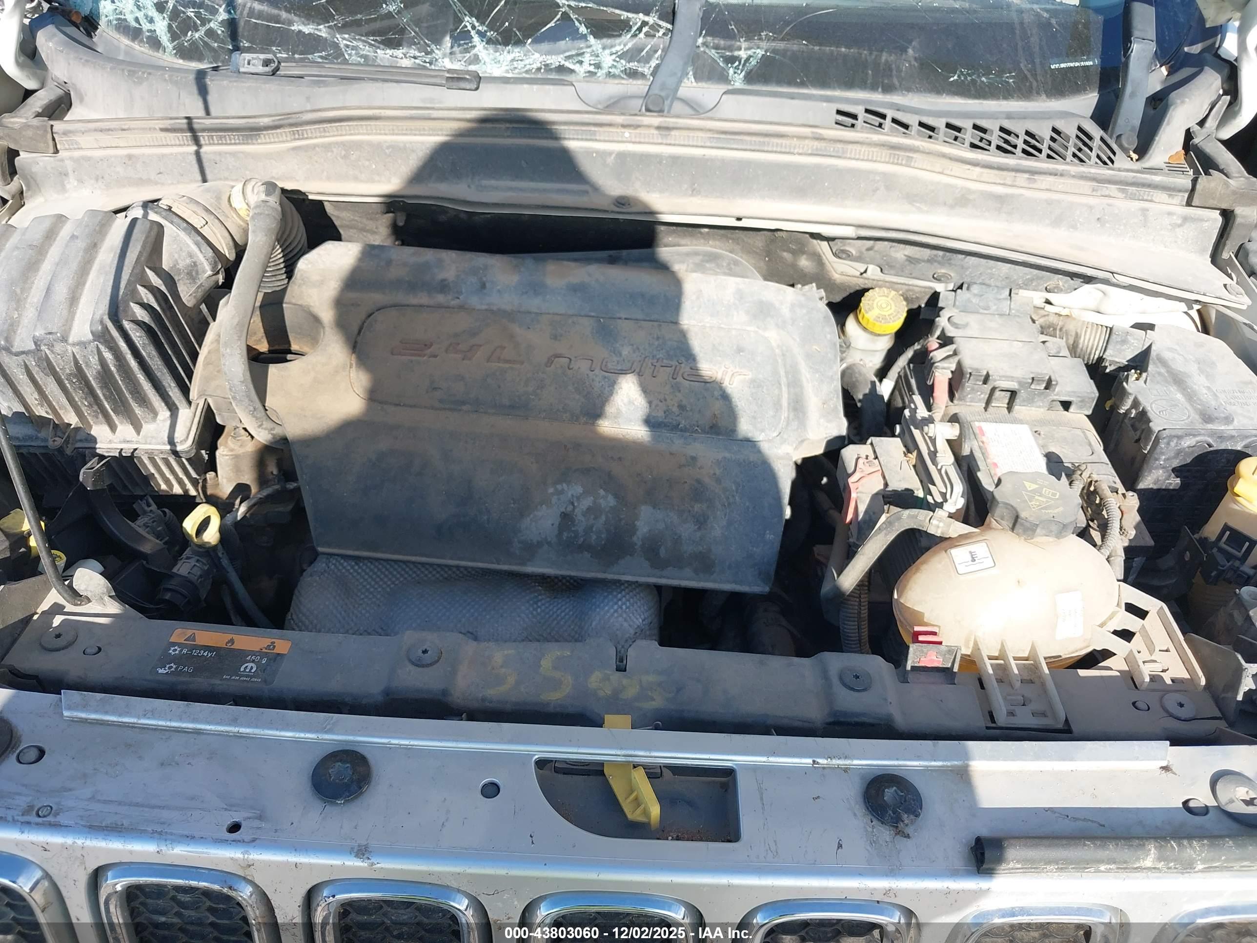 JEEP RENEGADE image 10
