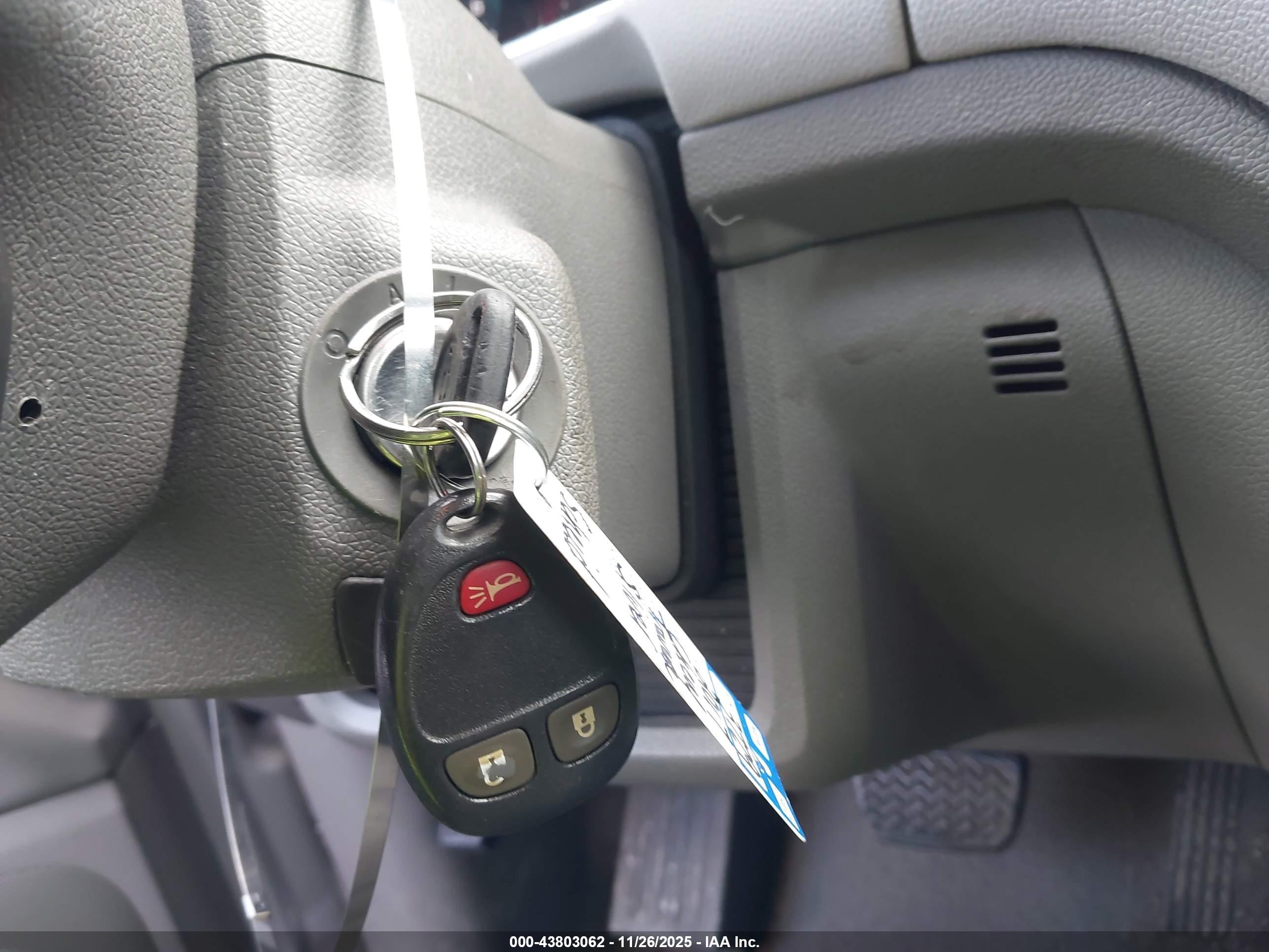 CHEVROLET TRAVERSE image 11