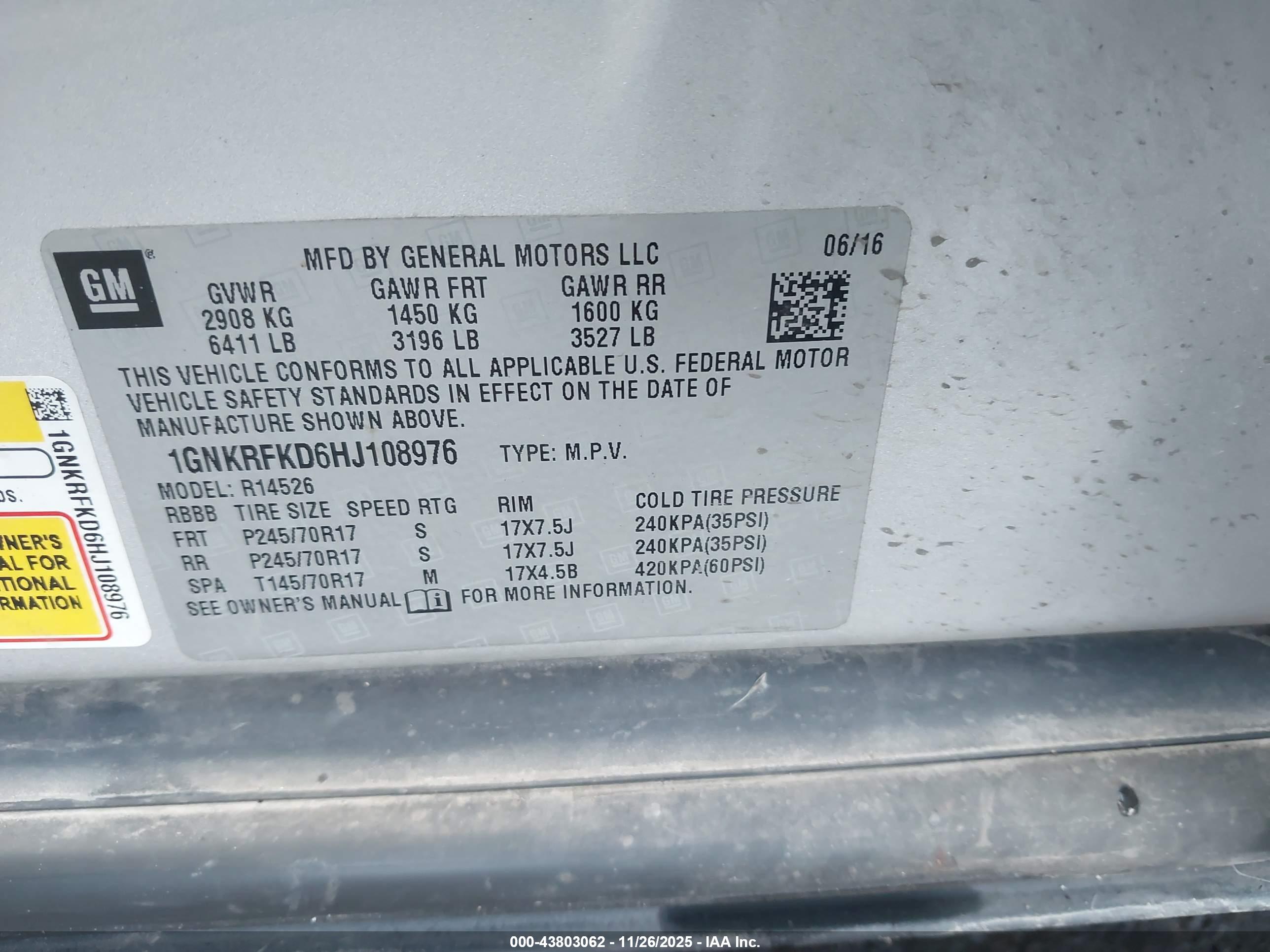 CHEVROLET TRAVERSE image 9
