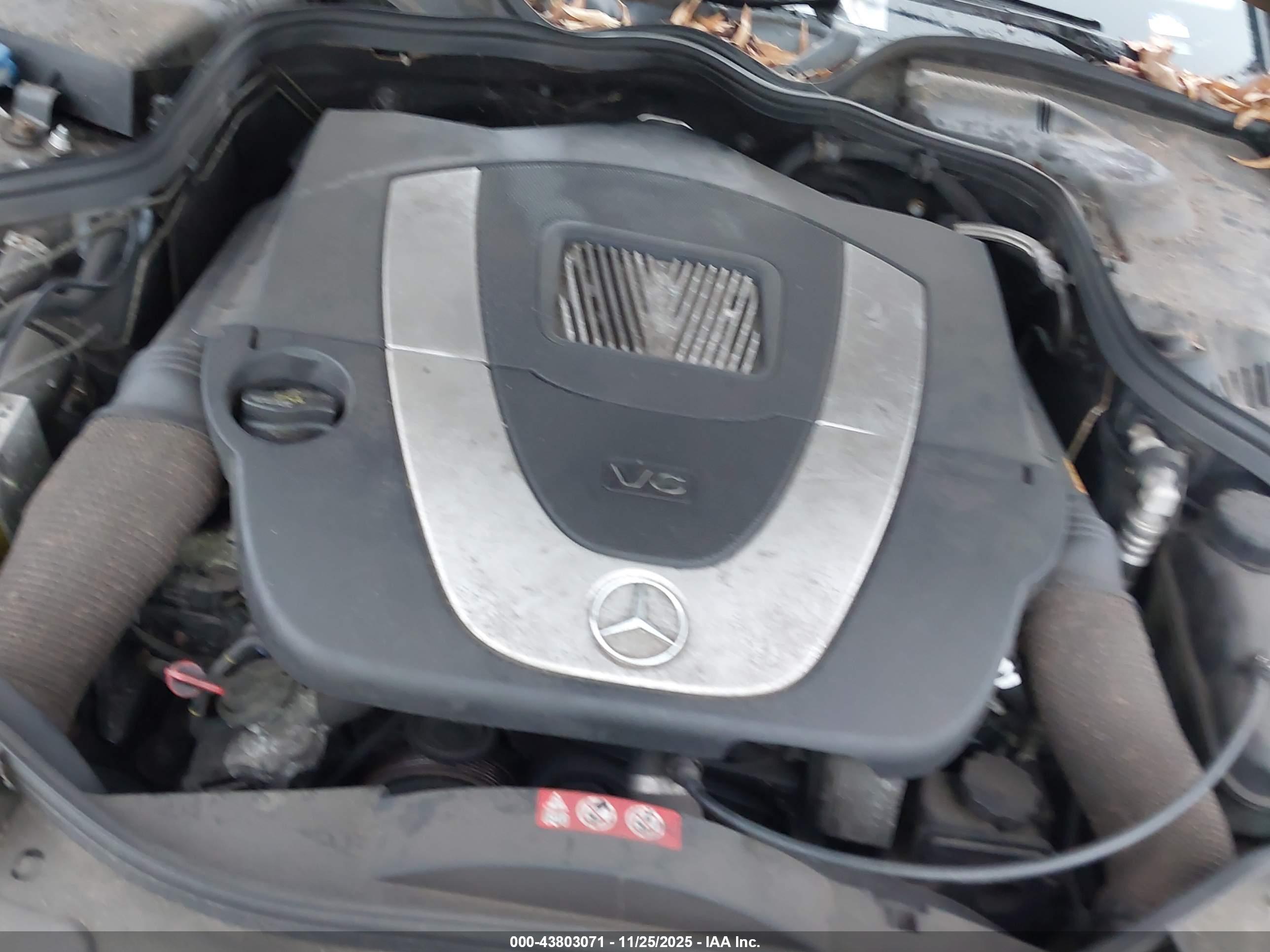 MERCEDES-BENZ E image 10