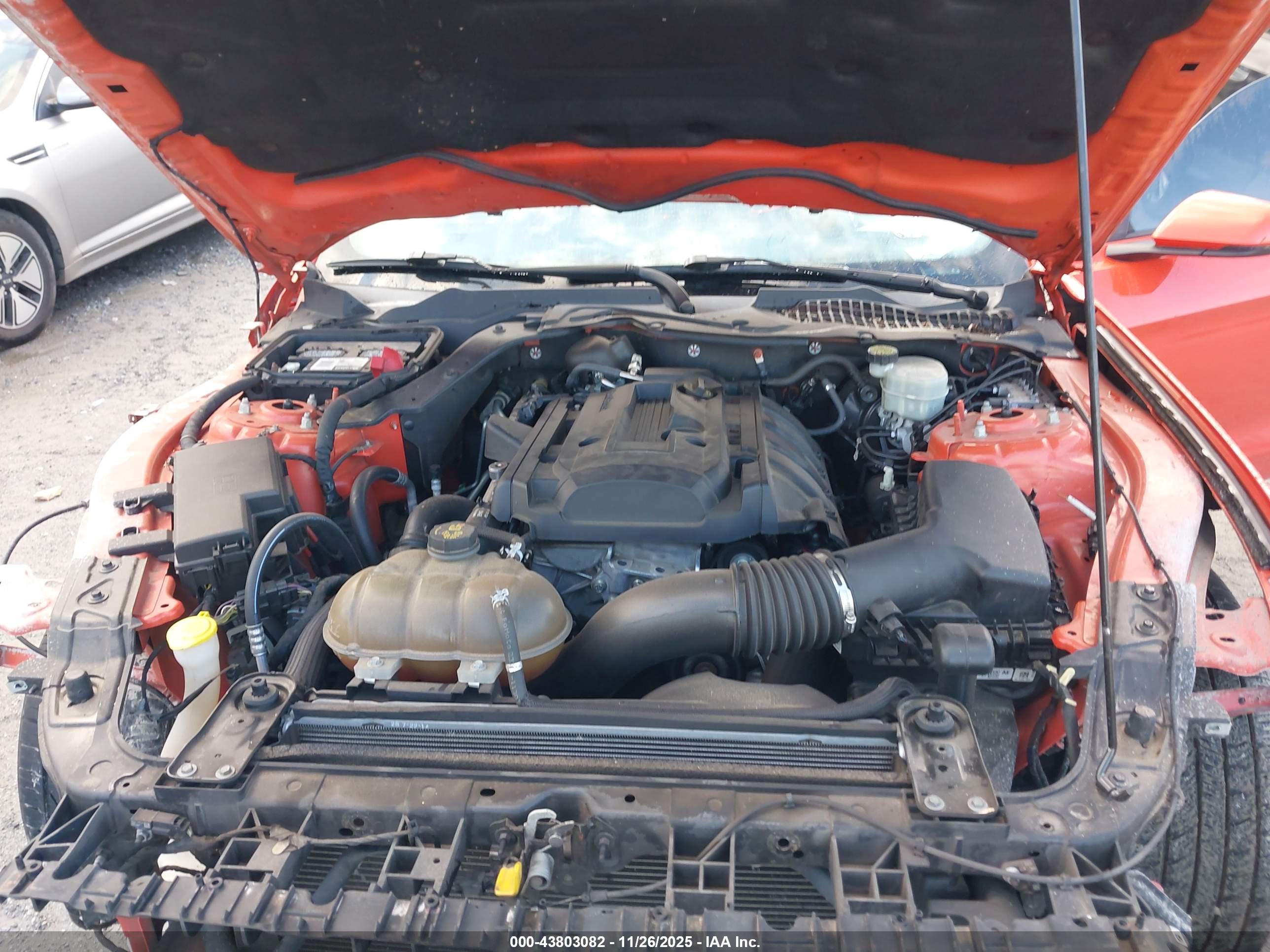 FORD MUSTANG image 10
