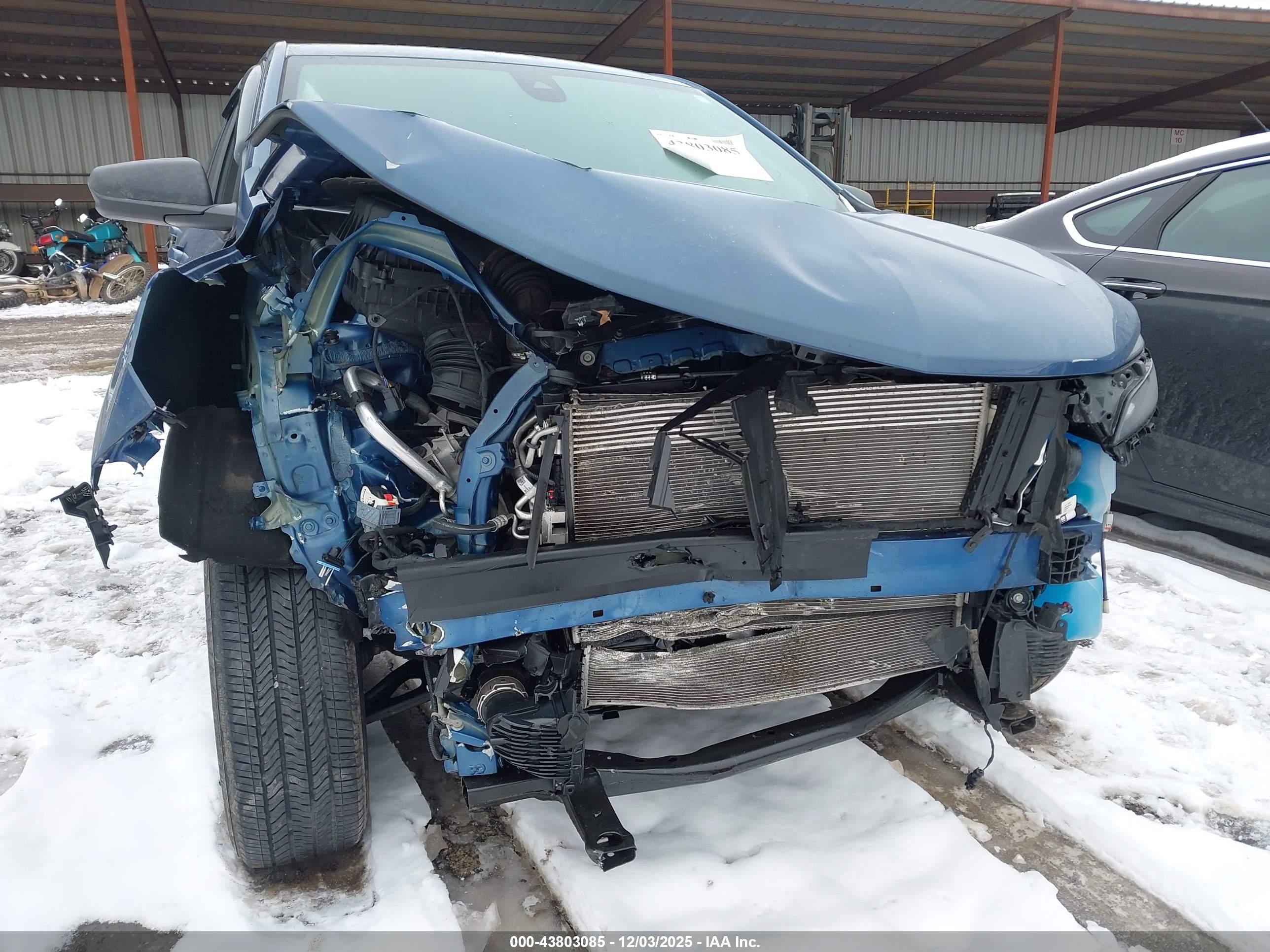 CHEVROLET EQUINOX image 6