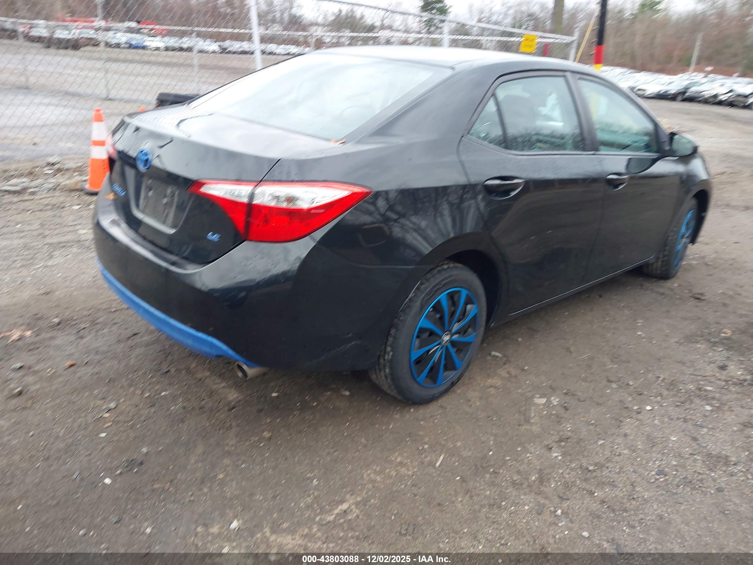 TOYOTA COROLLA image 4