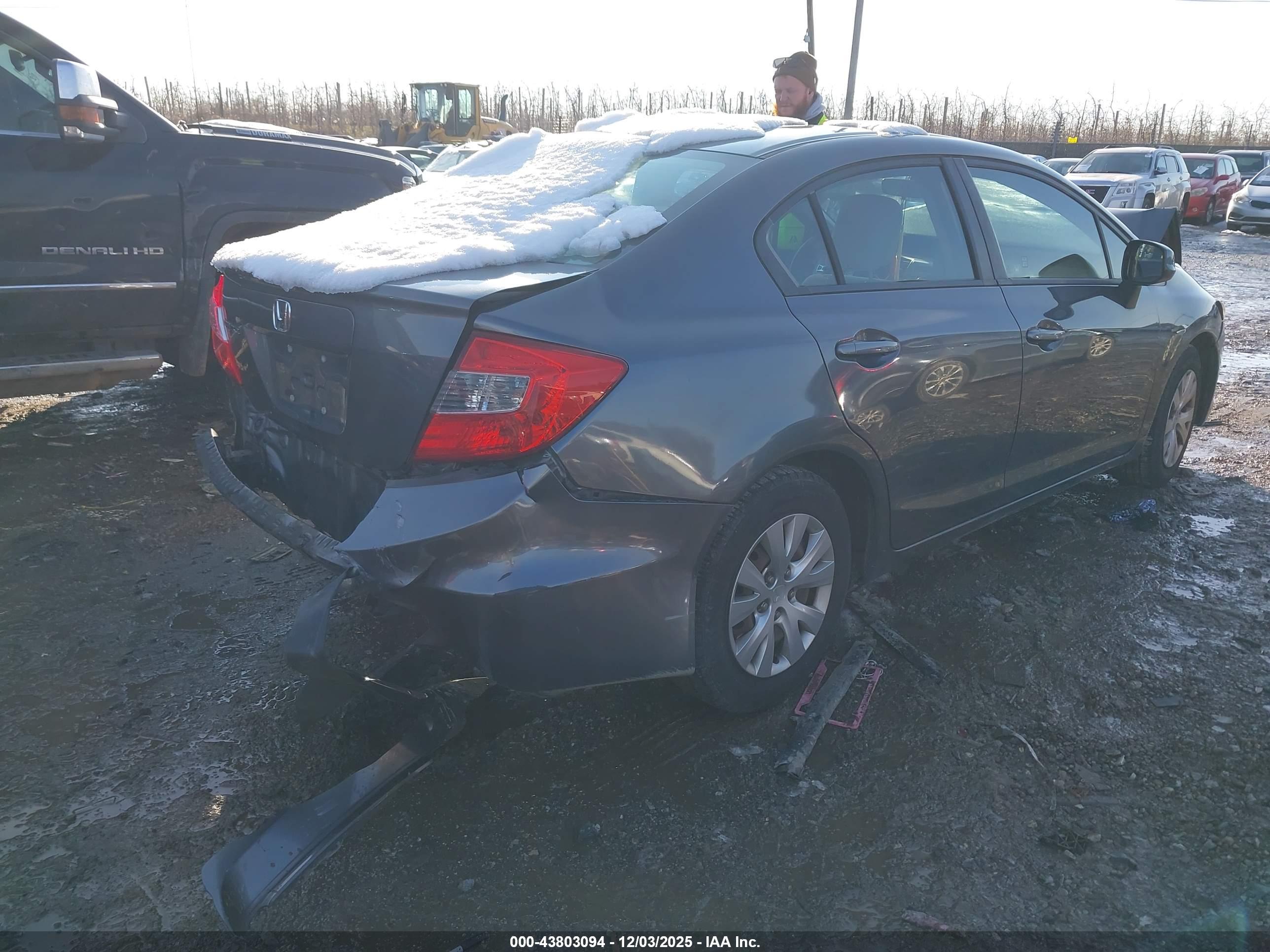 HONDA CIVIC image 4